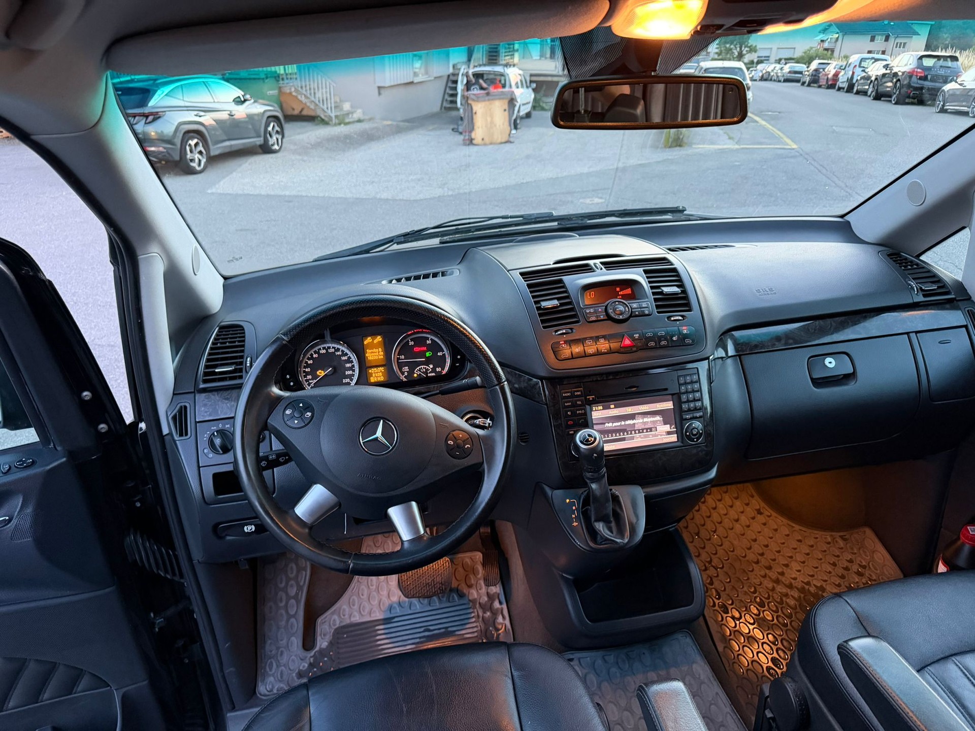 MERCEDES-BENZ Viano 2.2 CDI AmbEd L 4M (Places 8 ) TRANSPORT PROFESSIONNEL DE PERSONNES - 8