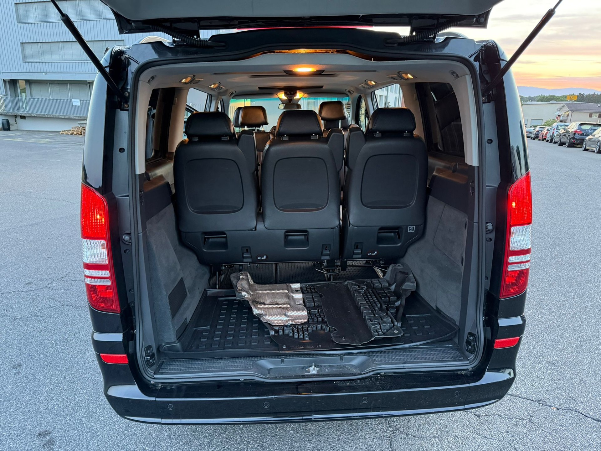 MERCEDES-BENZ Viano 2.2 CDI AmbEd L 4M (Places 8 ) TRANSPORT PROFESSIONNEL DE PERSONNES - 14