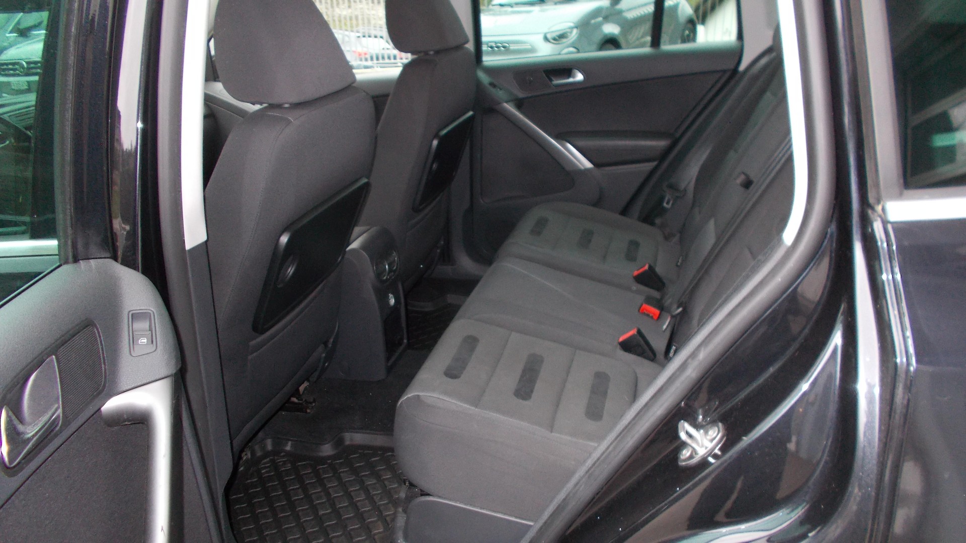 VW Tiguan 2.0 TSI Trend&Fun - 6