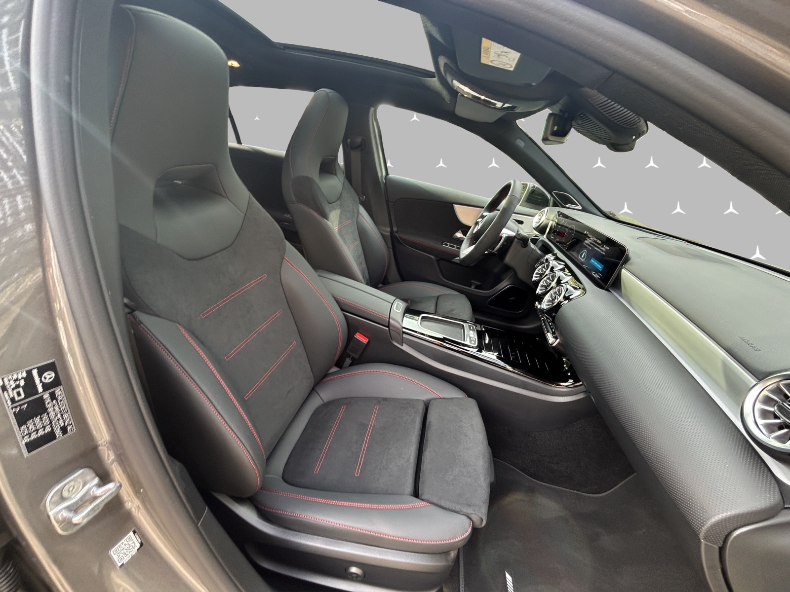 MERCEDES-BENZ A 200 Night Star 7G-DCT - 12