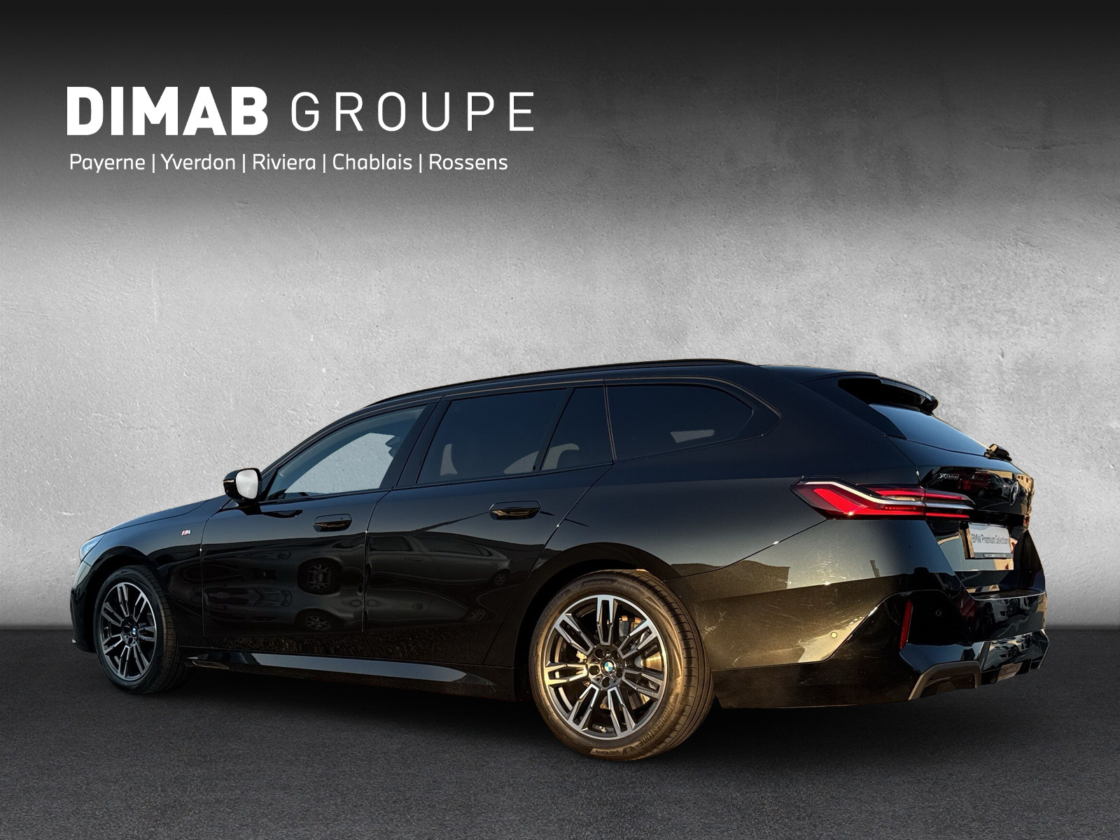 BMW 520d xDrive 48V Touring M Sport ** Action de Leasing à 1.9% ** 📍 - 3