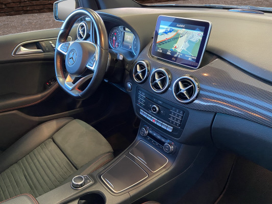 MERCEDES-BENZ B 220 AMG Line 4Matic - 15