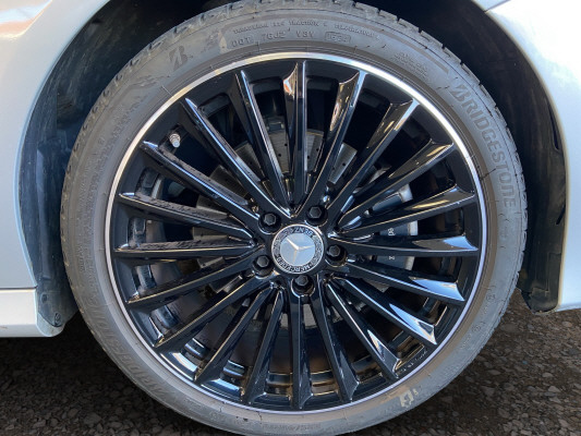 MERCEDES-BENZ B 220 AMG Line 4Matic - 8