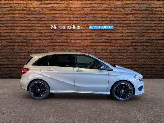 MERCEDES-BENZ B 220 AMG Line 4Matic - 3