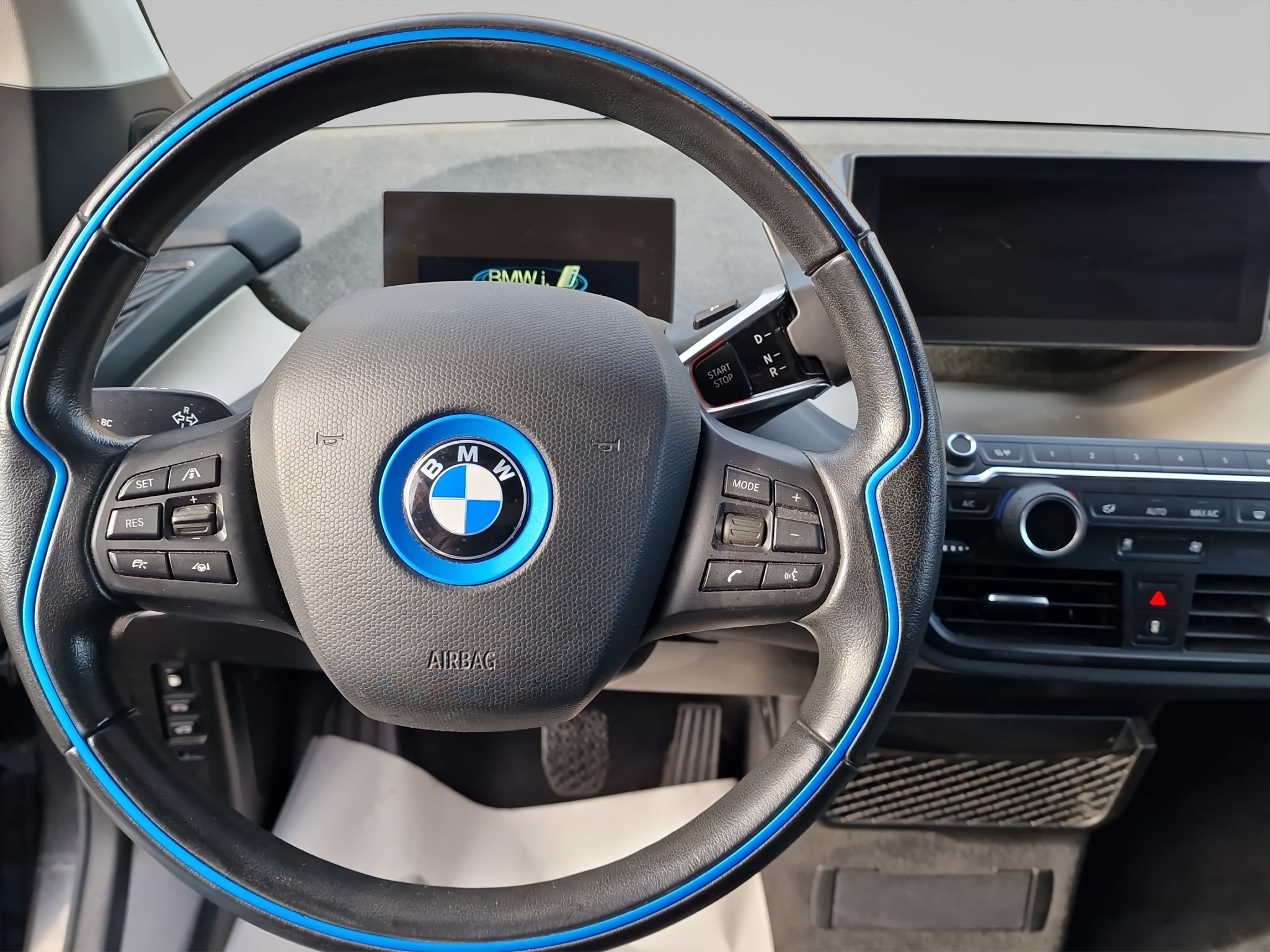 BMW i3 10