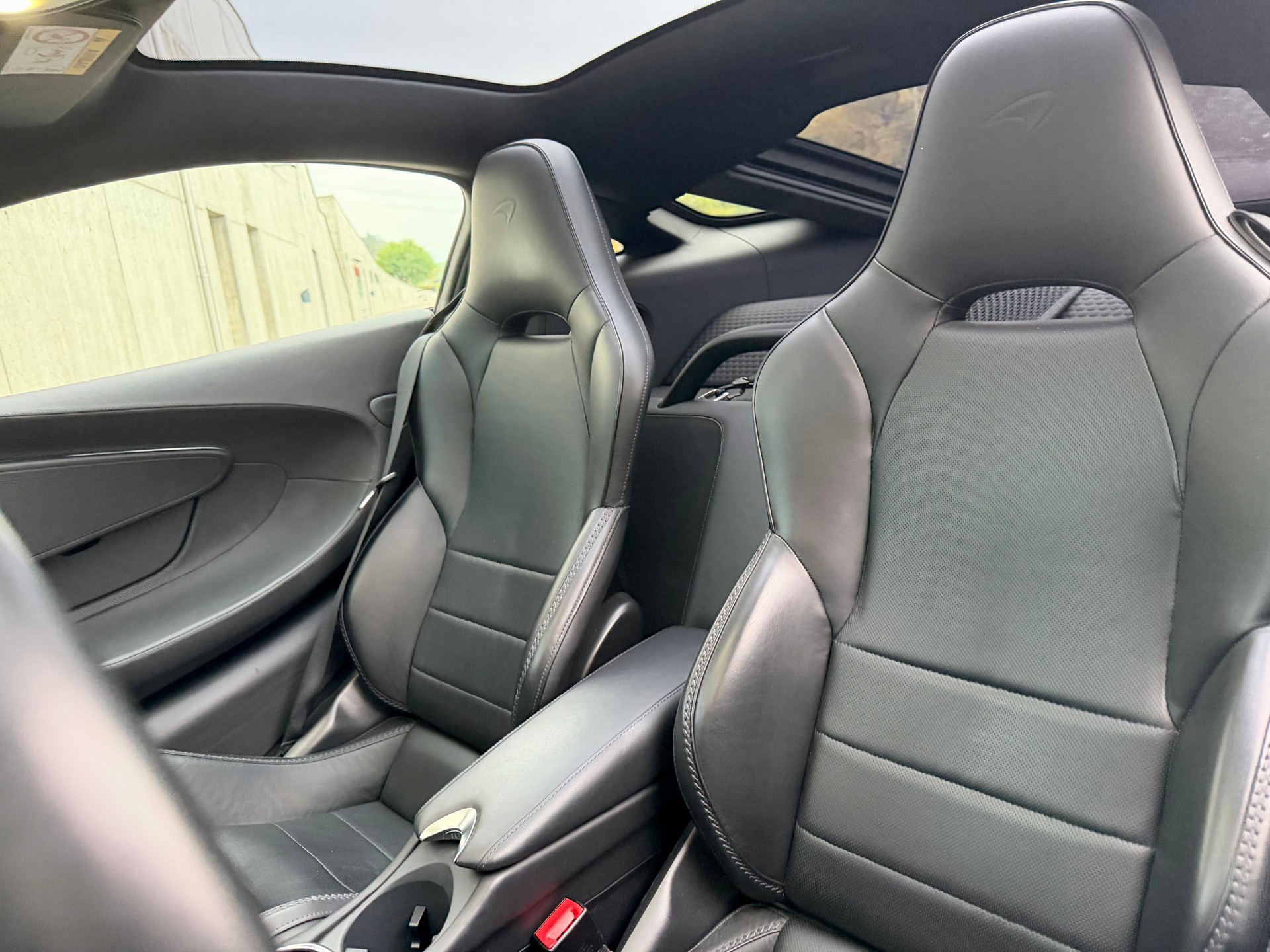 McLAREN GT Luxe - 7