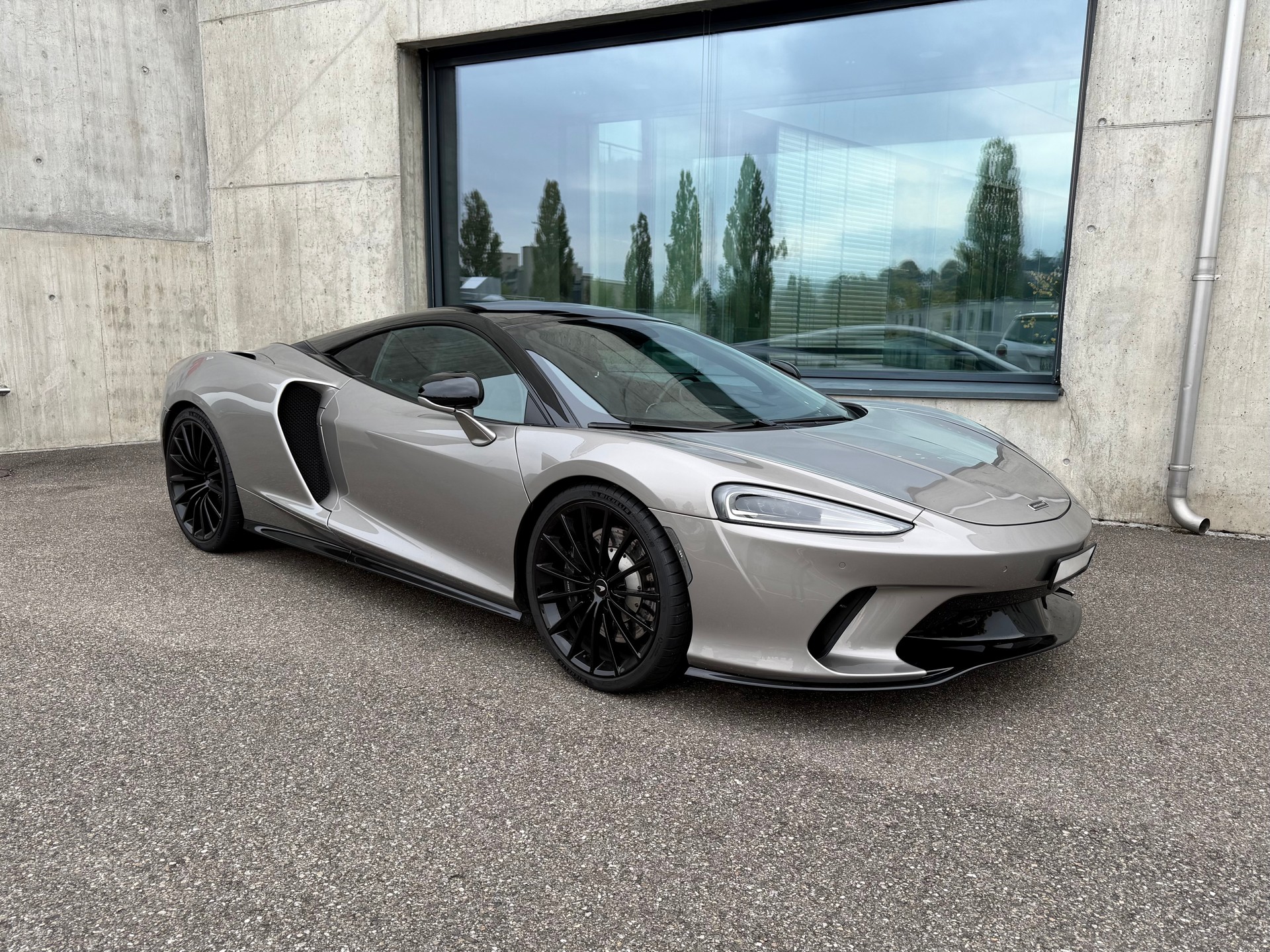 McLAREN GT Luxe