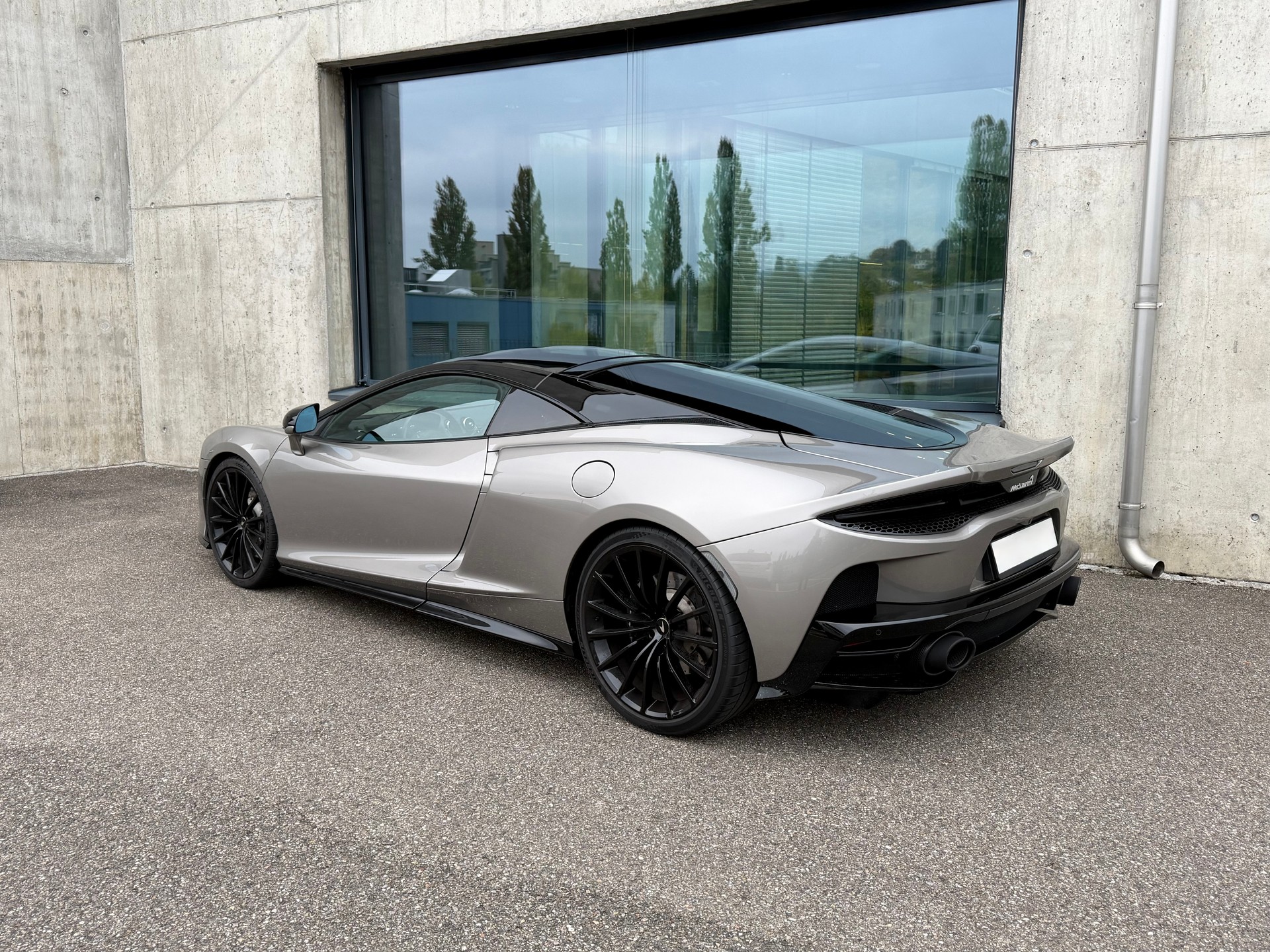 McLAREN GT Luxe - 3