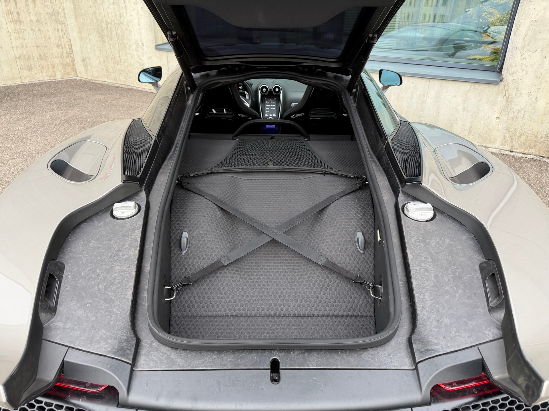 McLAREN GT Luxe - 8