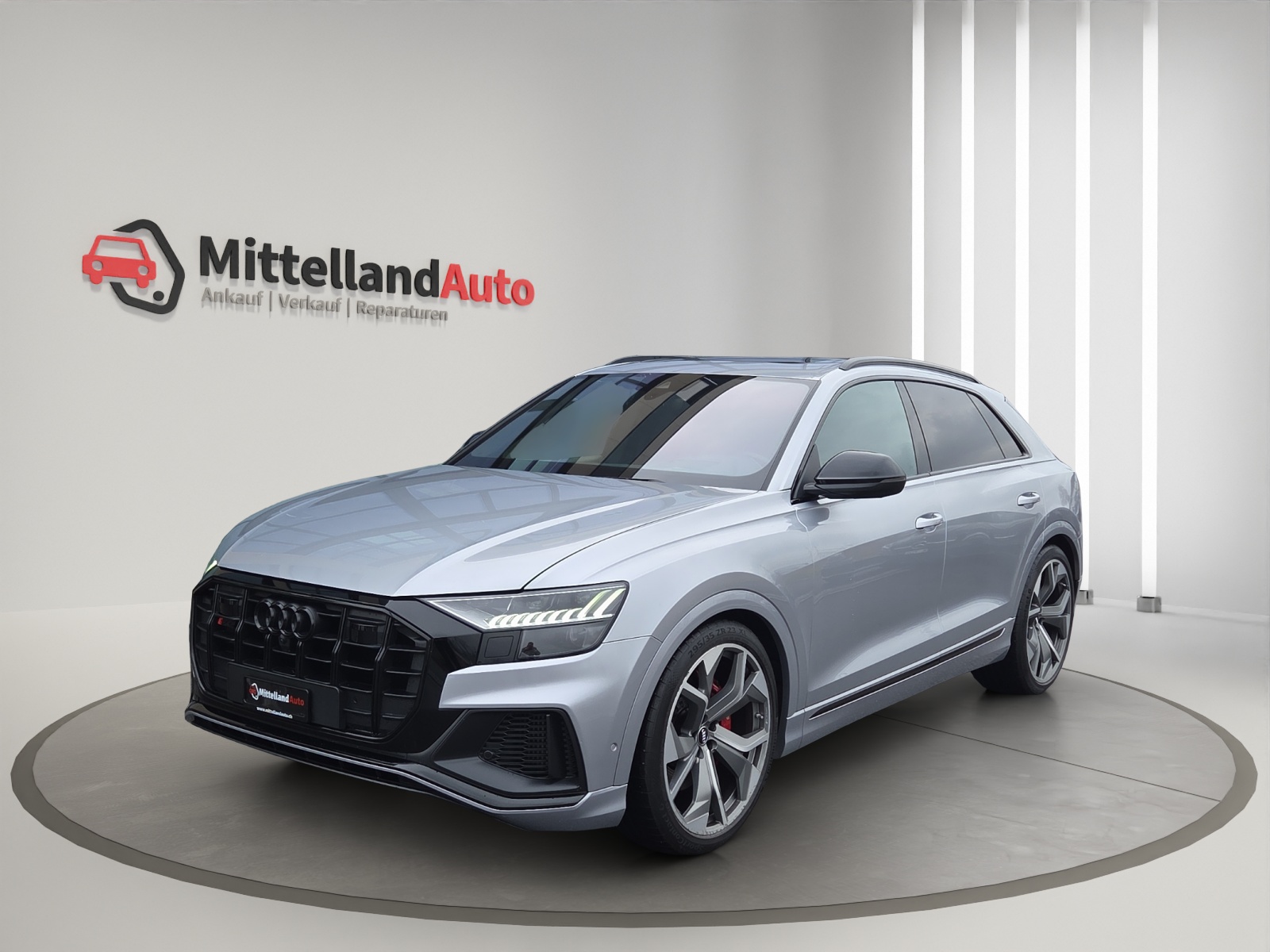 AUDI SQ8