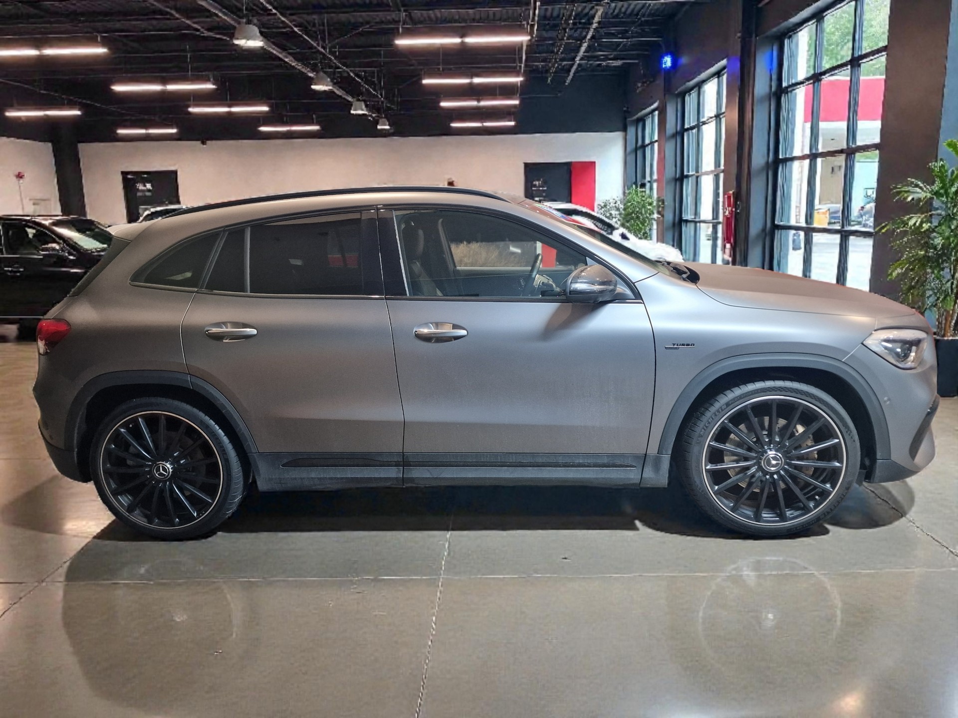 MERCEDES-BENZ GLA 35 AMG 4Matic 8G-Speedshift DCT 8xAlu 24Mt Gara