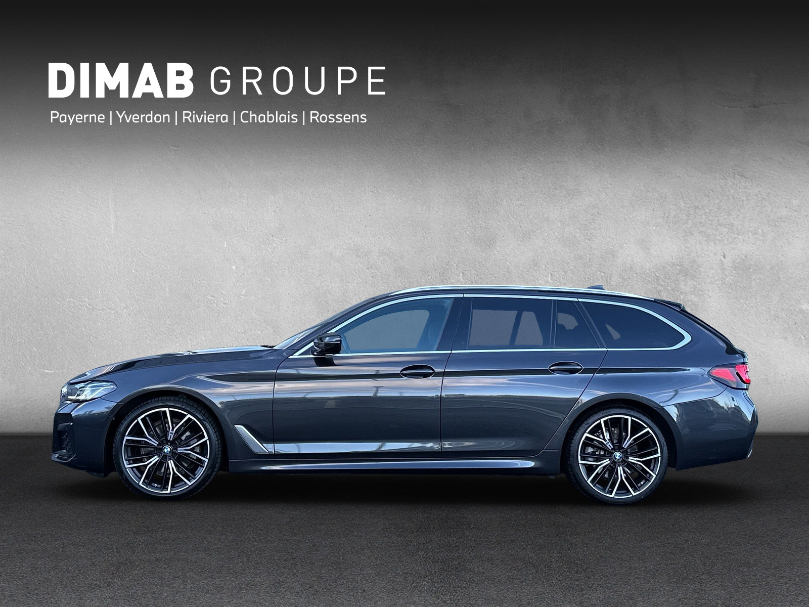 BMW 520d xDrive 48V Touring M Sport Steptronic - 24