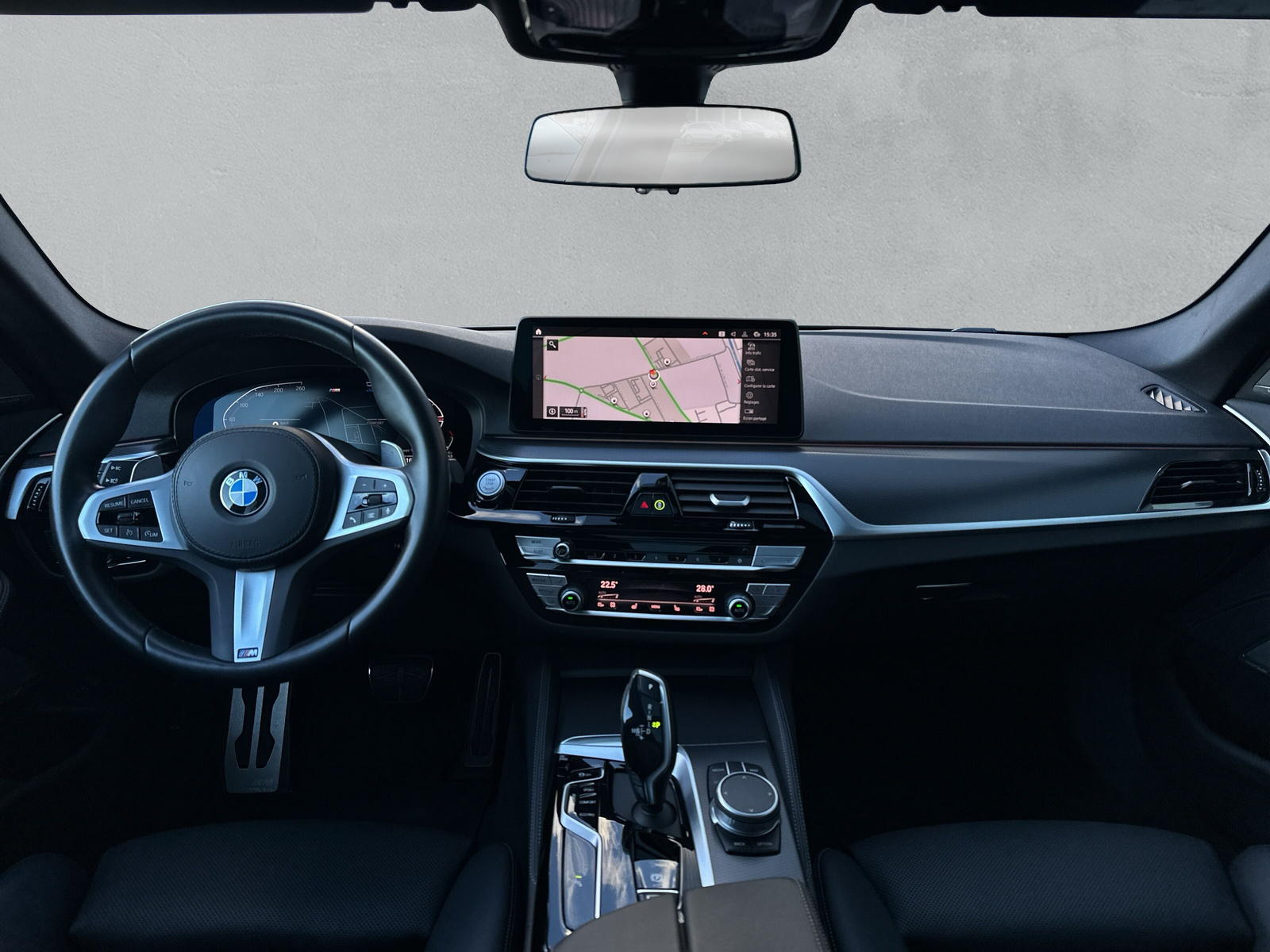 BMW 520d xDrive 48V Touring M Sport Steptronic - 13