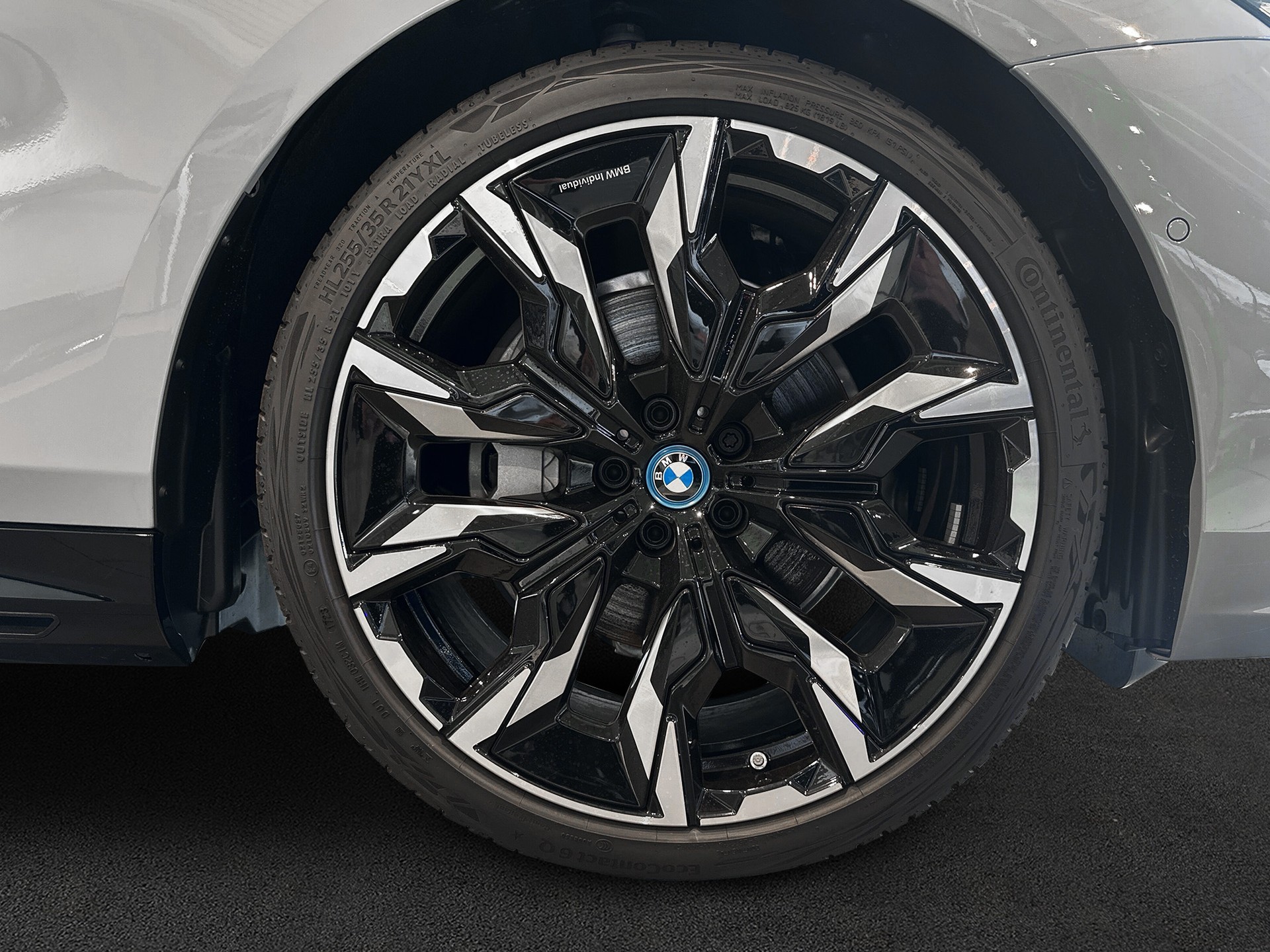 BMW i5 eDrive40 M Sport - 7