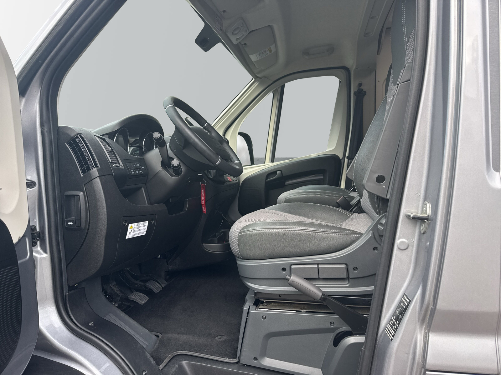 TOURNE MOBIL 6.4 Heavy Chassis 165 PS - 8