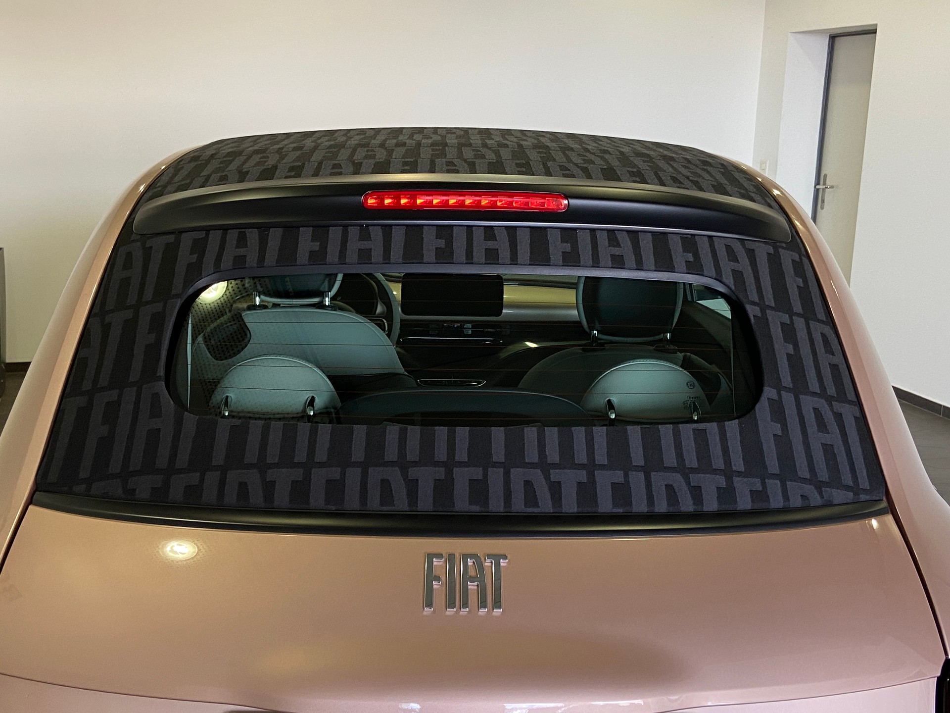 FIAT 500 C electric 87 kW La Prima - 6