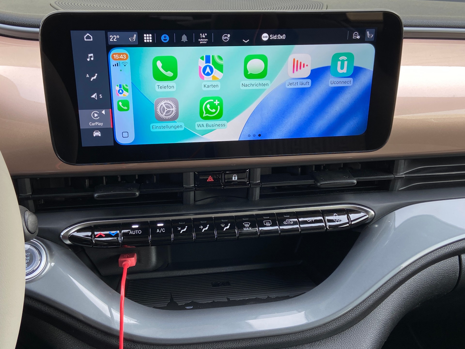 FIAT 500 C electric 87 kW La Prima - 12