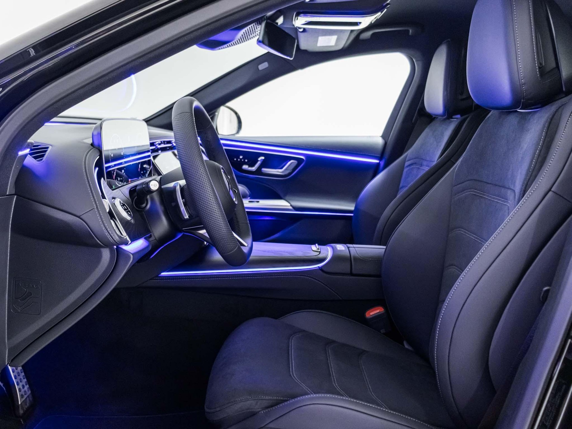 MERCEDES-BENZ E 220 d 4MATIC - 7