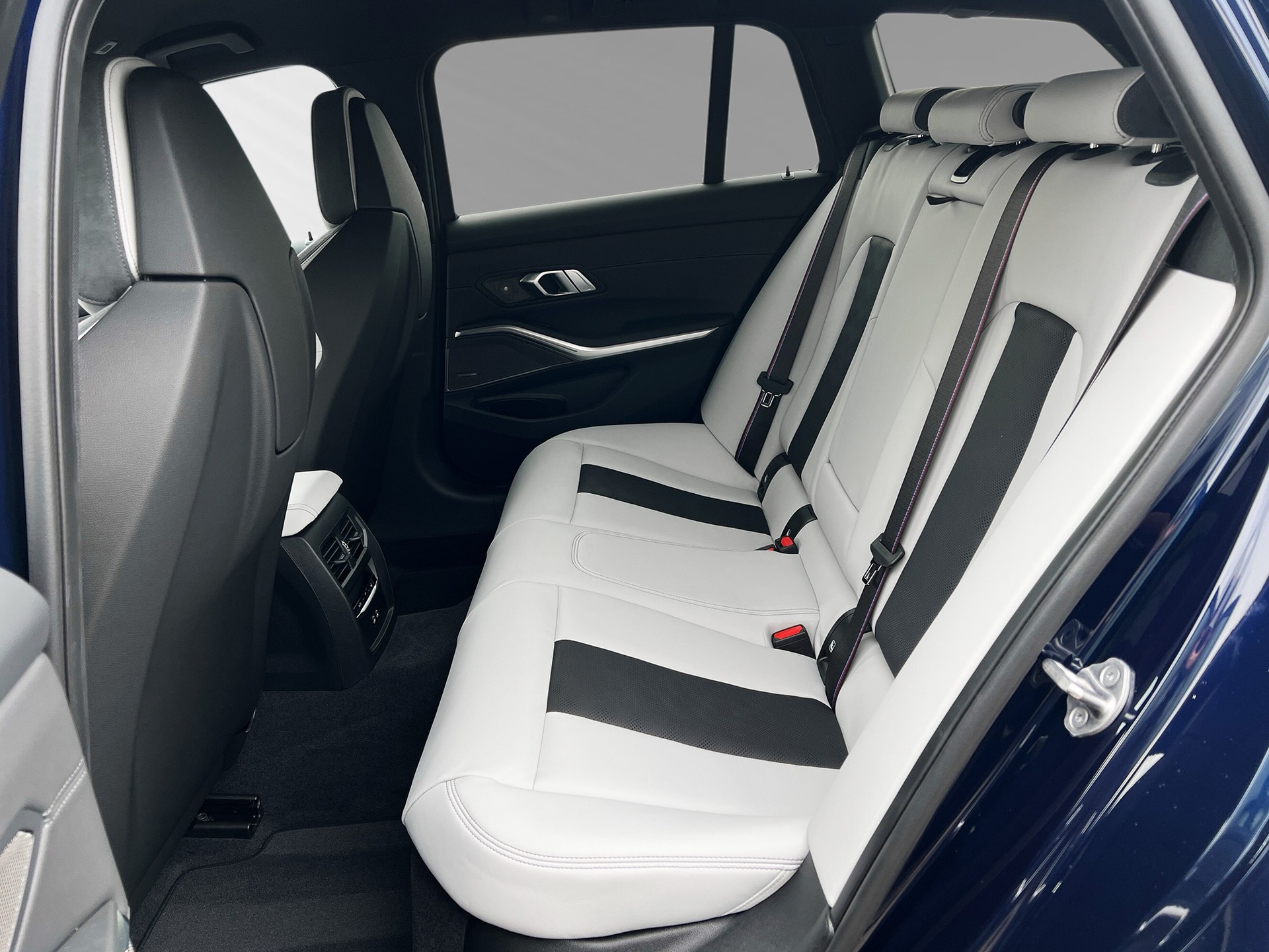 BMW M3 Competition M xDrive - 7