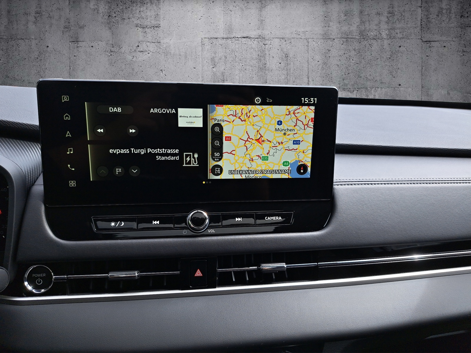 MITSUBISHI Outlander 2.4 PHEV Instyle 4x4-12