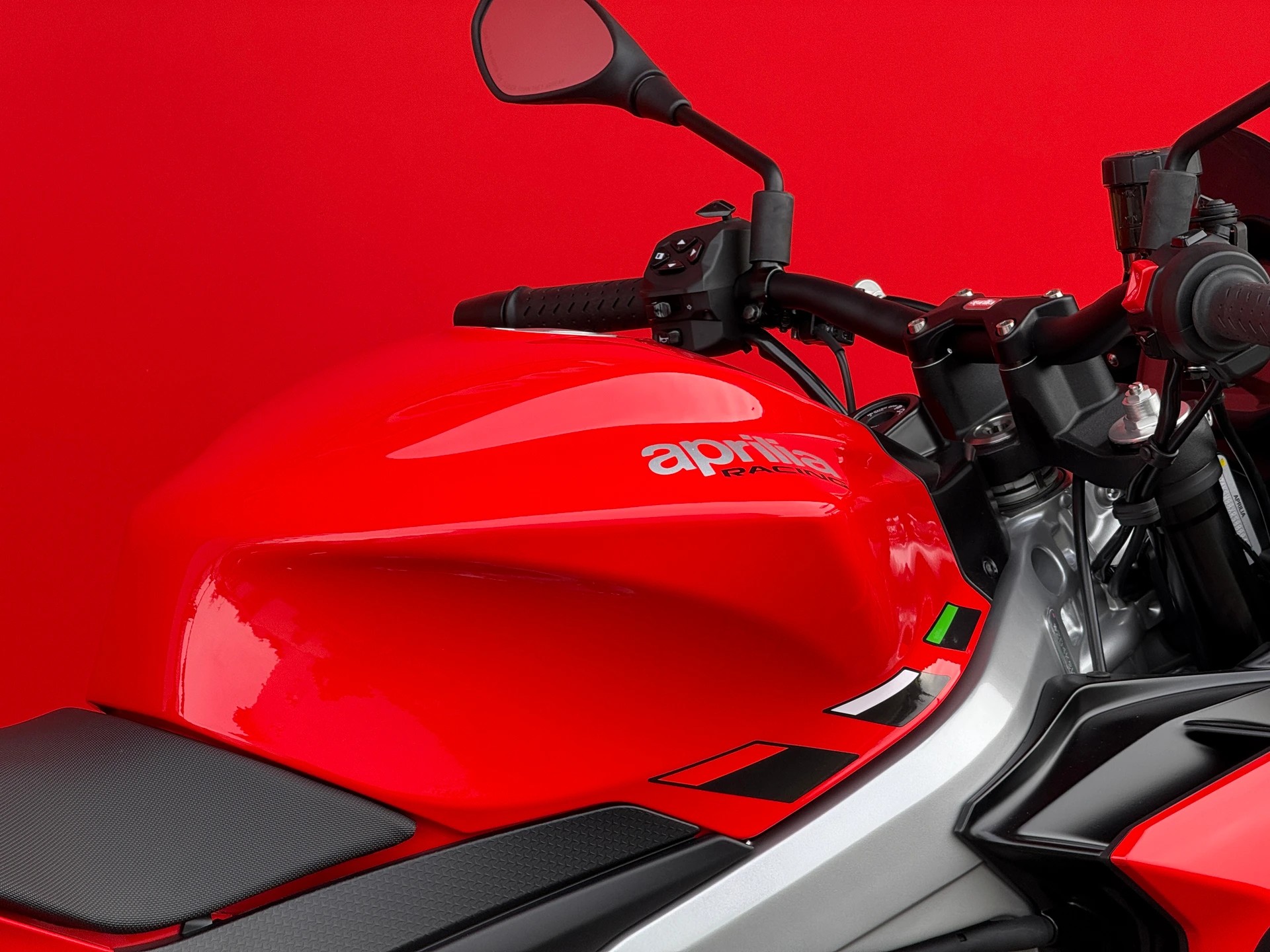 APRILIA Tuono 660 - 11