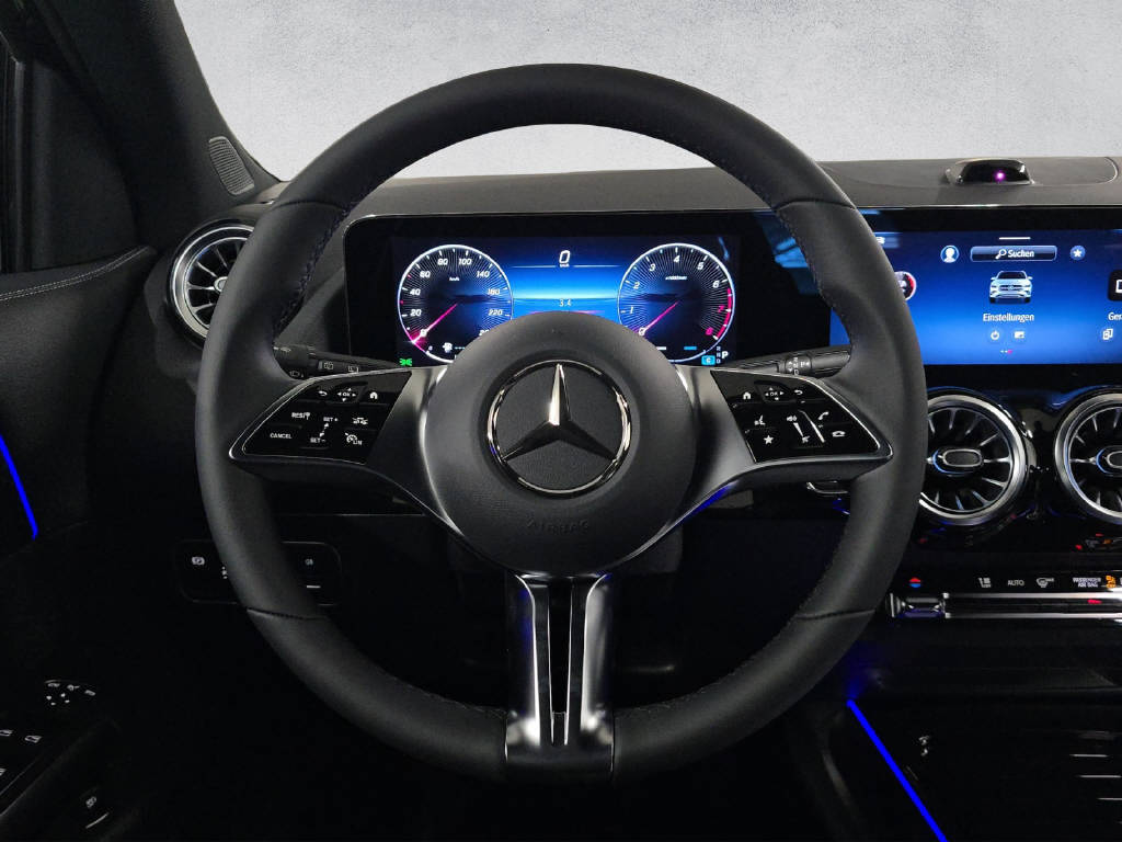 MERCEDES-BENZ GLA 200 Night Star | Auto Lang Special Offer 8 of 8 - 12