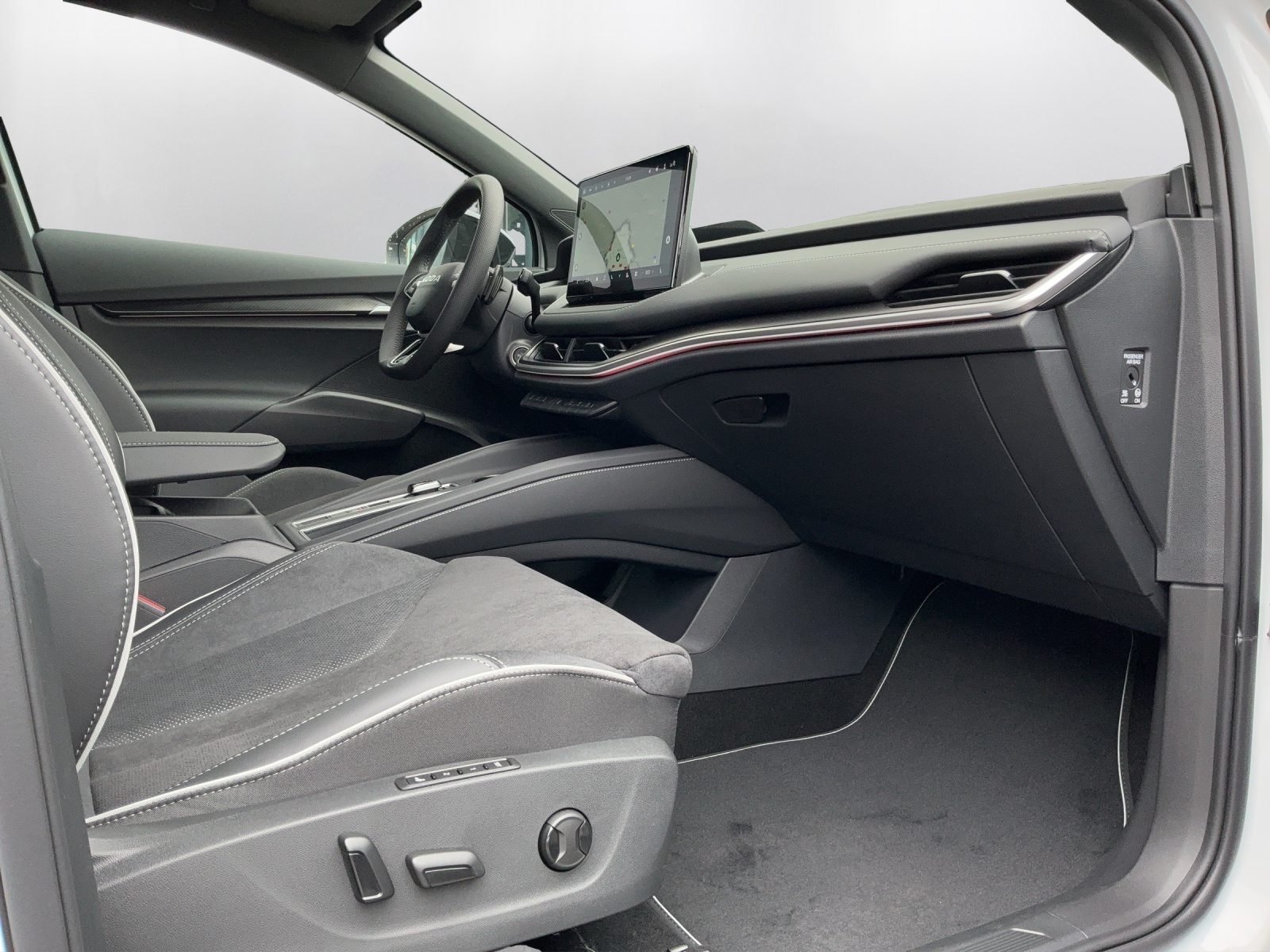 SKODA Elroq 85 Sportline - 14