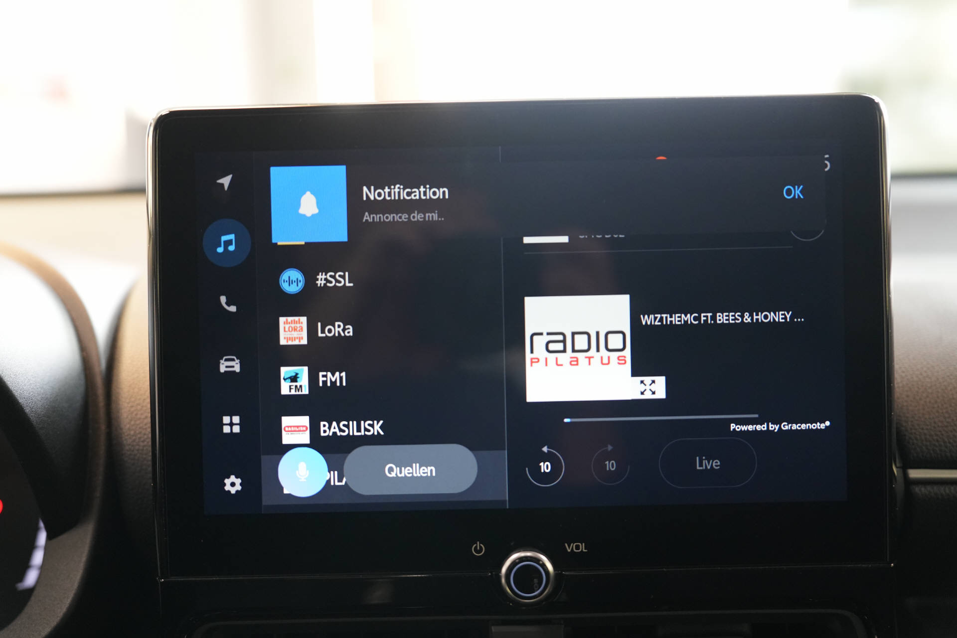 TOYOTA Yaris 1.5 VVT-i HSD Trend Plus - 11