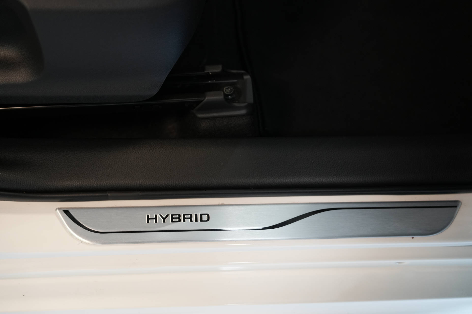 TOYOTA Yaris 1.5 VVT-i HSD Trend Plus - 10