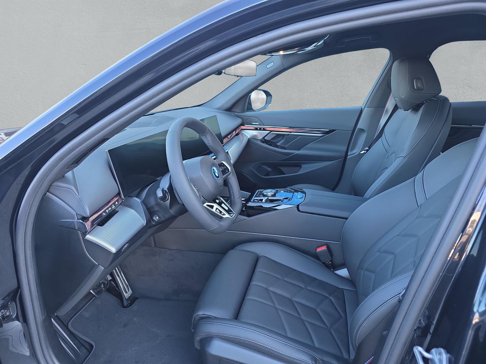 BMW 550e xDrive M Sport Pro - 11
