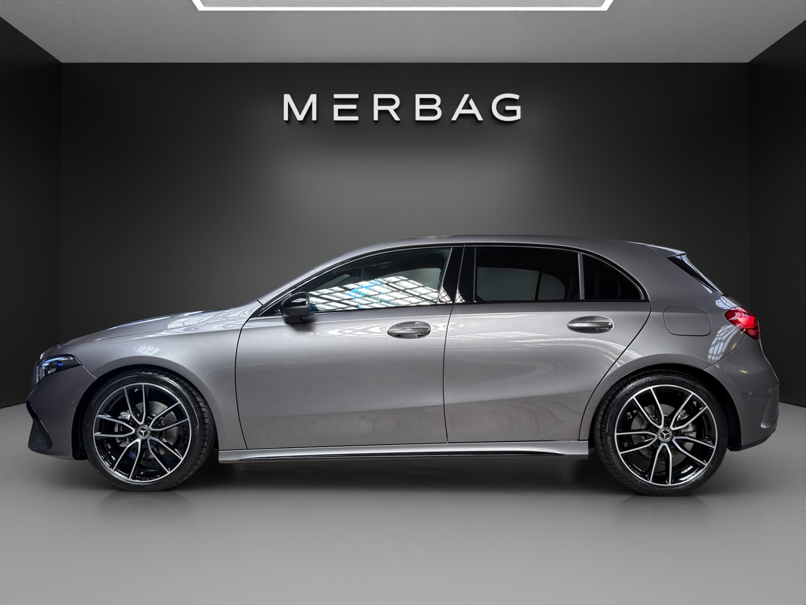 MERCEDES-BENZ A 200 Night Star 7G-DCT - 6