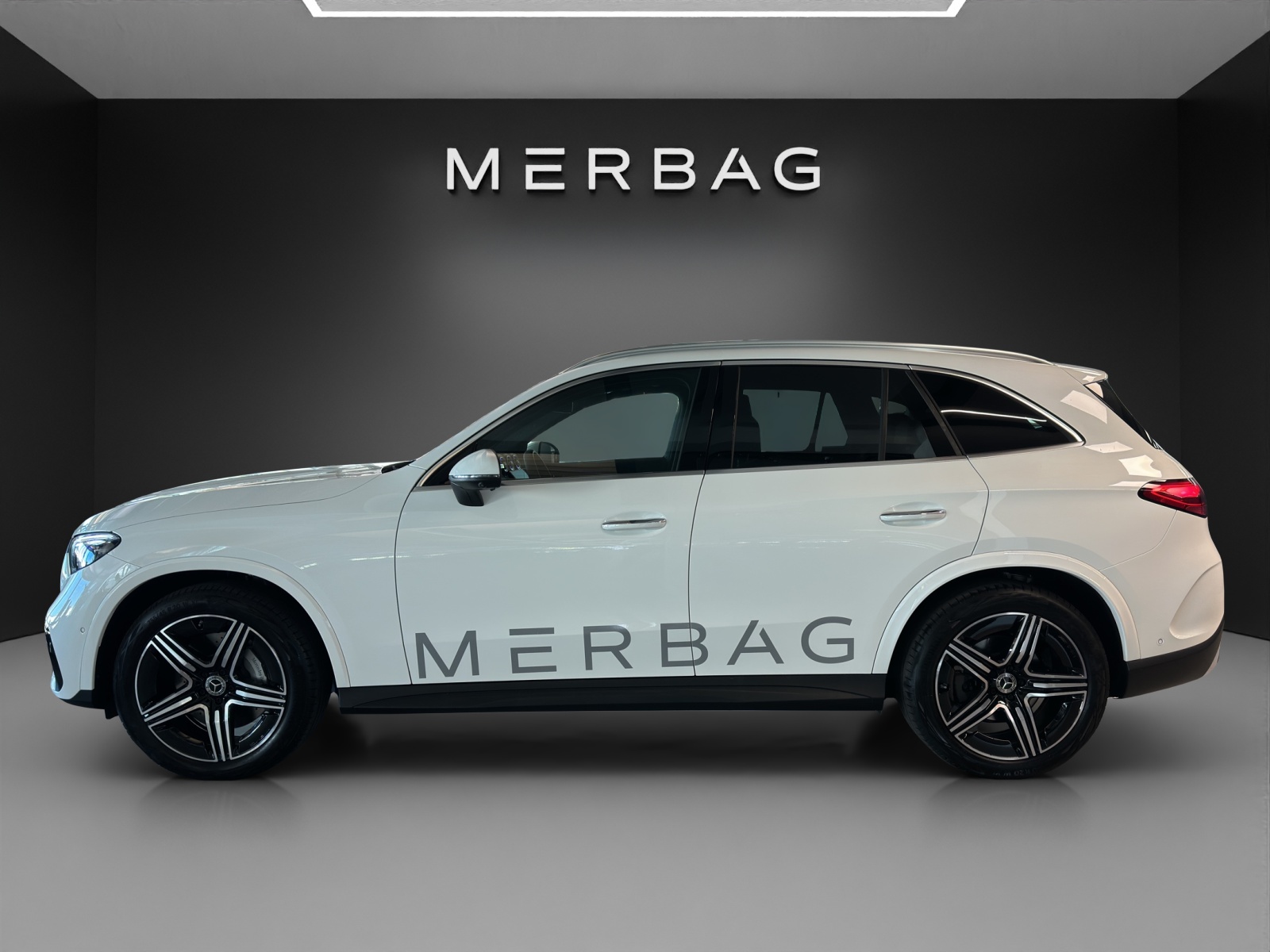 MERCEDES-BENZ GLC 300 4Matic 9G-Tronic AMG Line - 3