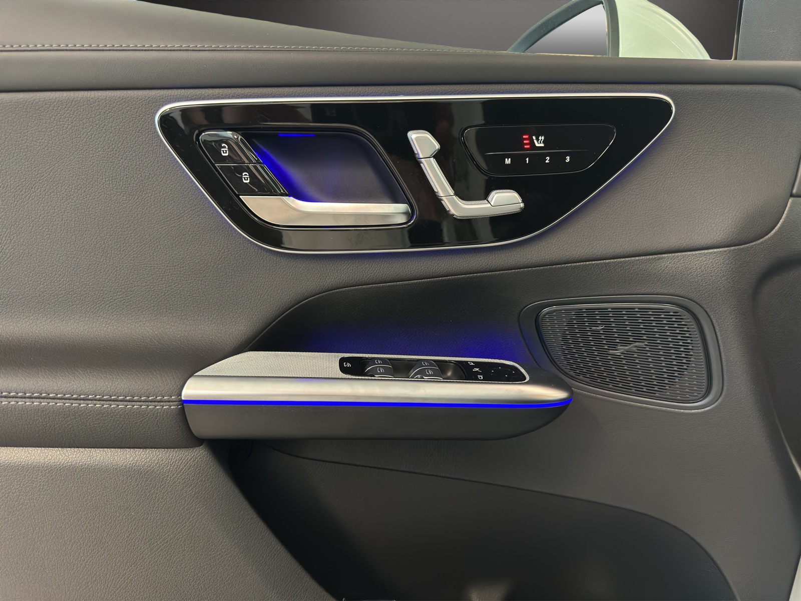 MERCEDES-BENZ GLC 300 4Matic 9G-Tronic AMG Line - 13