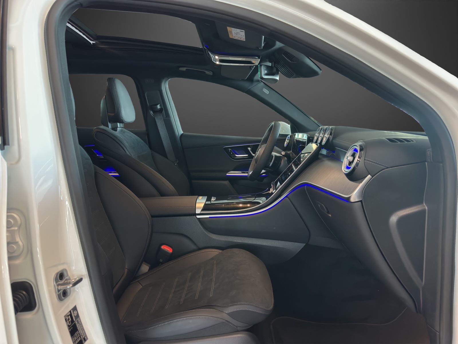 MERCEDES-BENZ GLC 300 4Matic 9G-Tronic AMG Line - 11