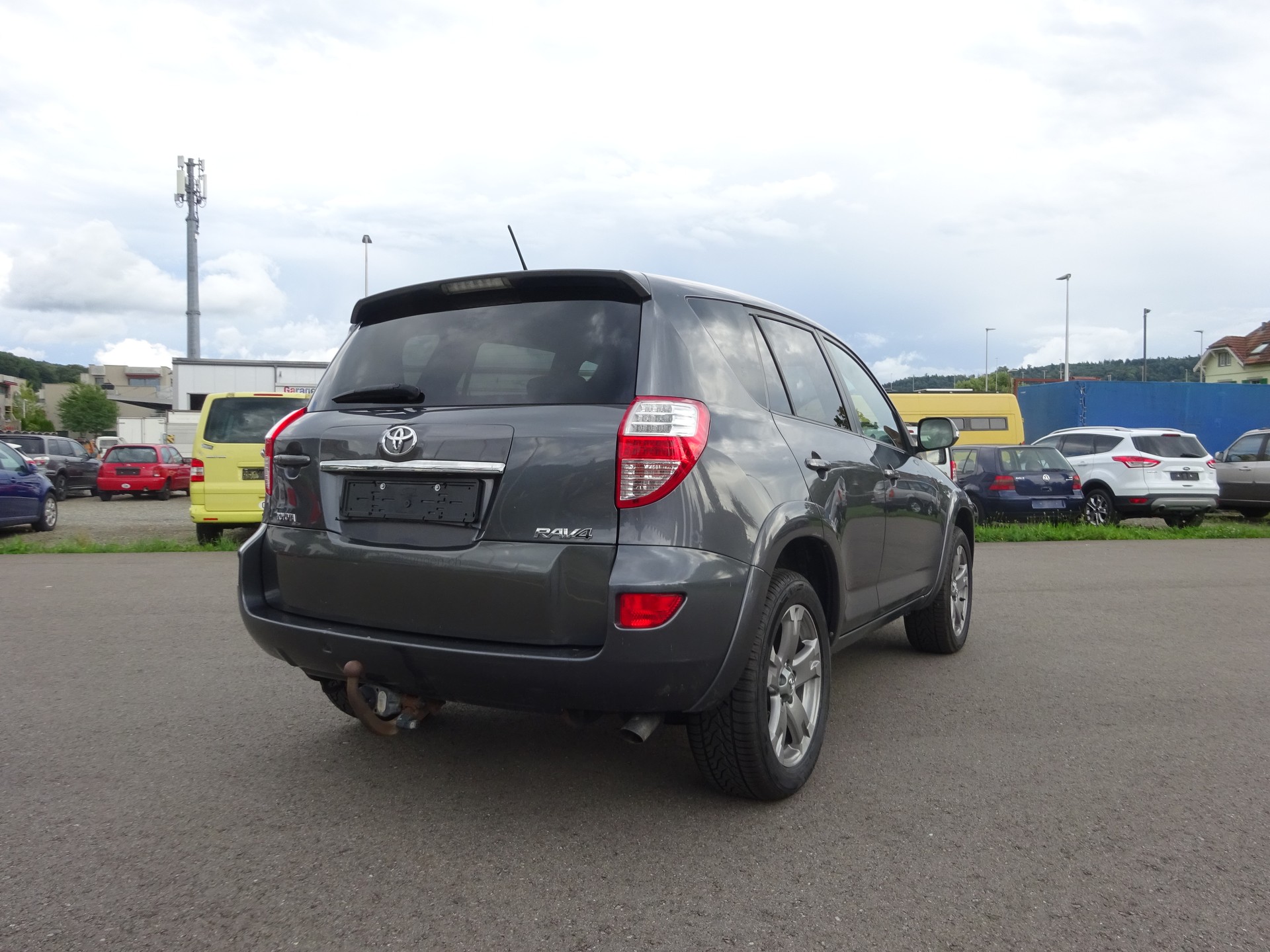 TOYOTA RAV-4 2.2D-CAT Linea Sol Premium AT - 6