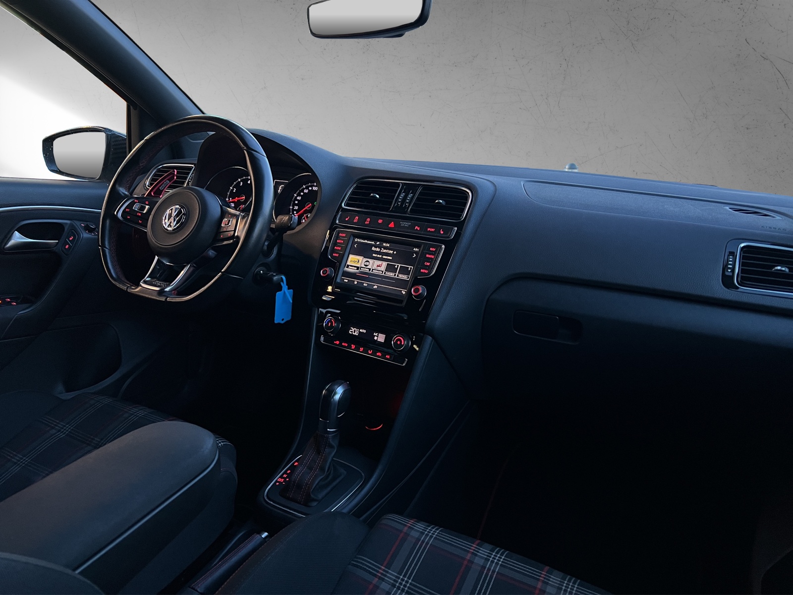 VW Polo 1.8 TSI GTI 230 ABT - 14