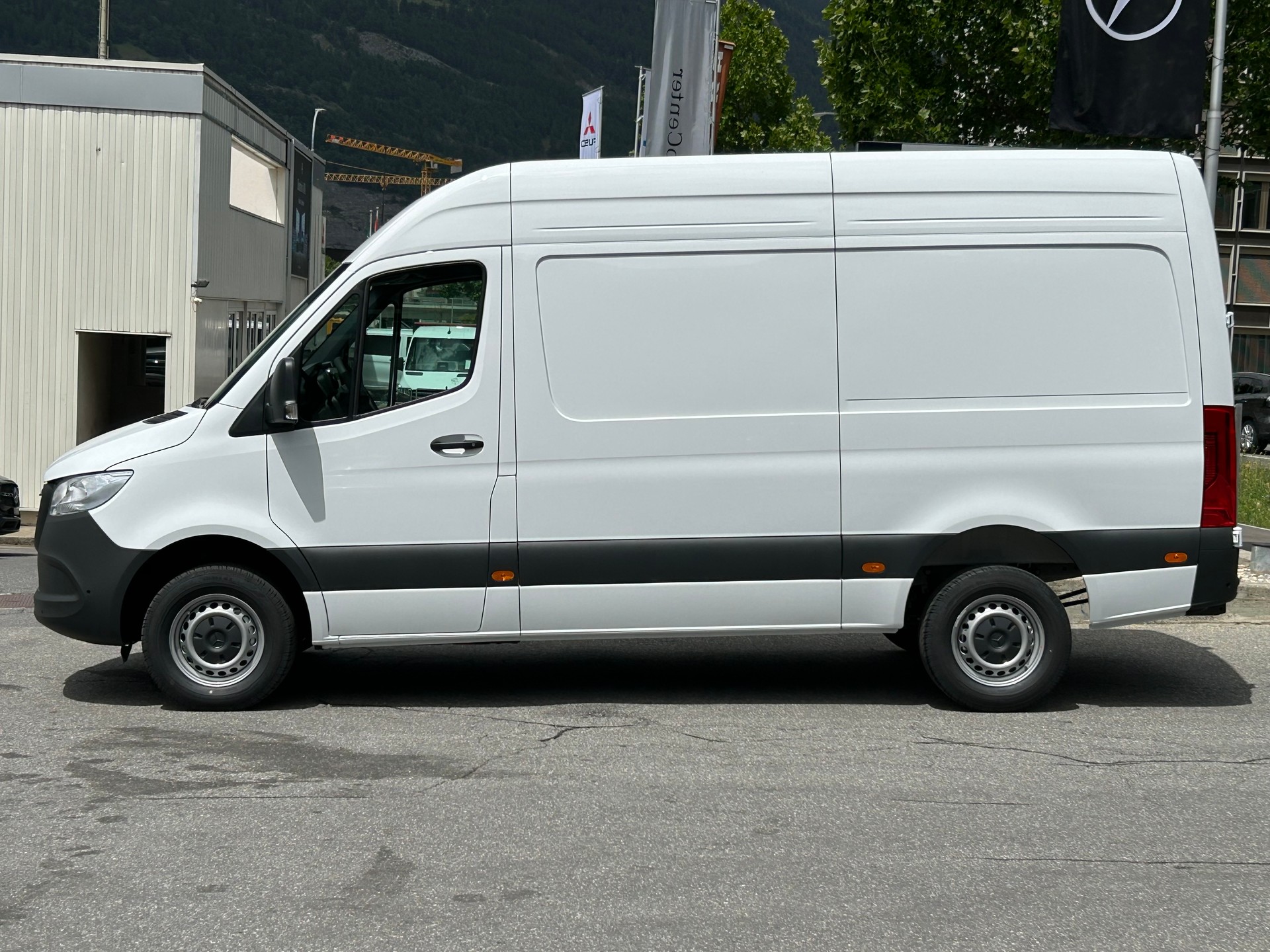 MERCEDES-BENZ Sprinter 317 CDI PRO KA Standard - 4