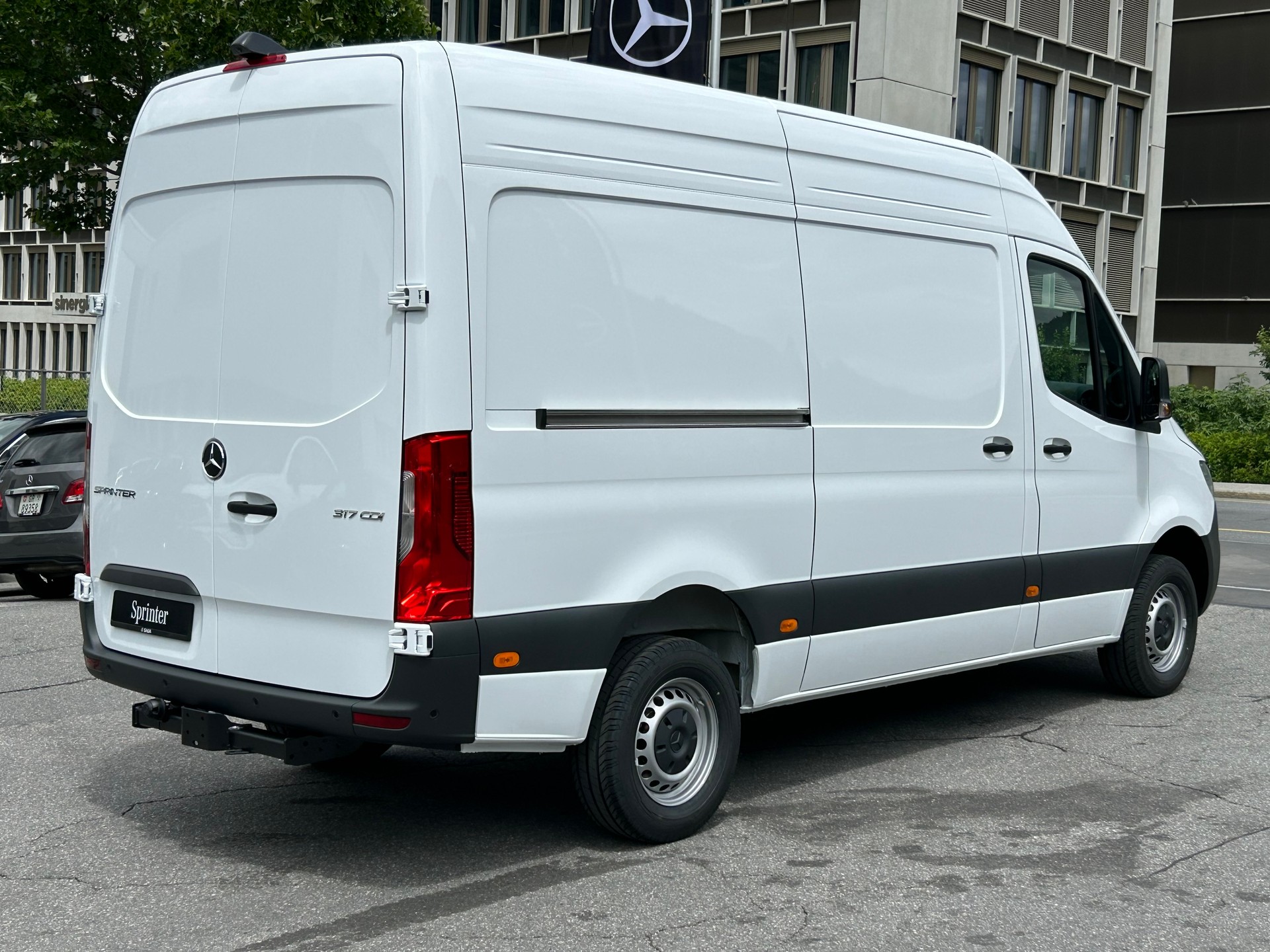 MERCEDES-BENZ Sprinter 317 CDI PRO KA Standard - 8