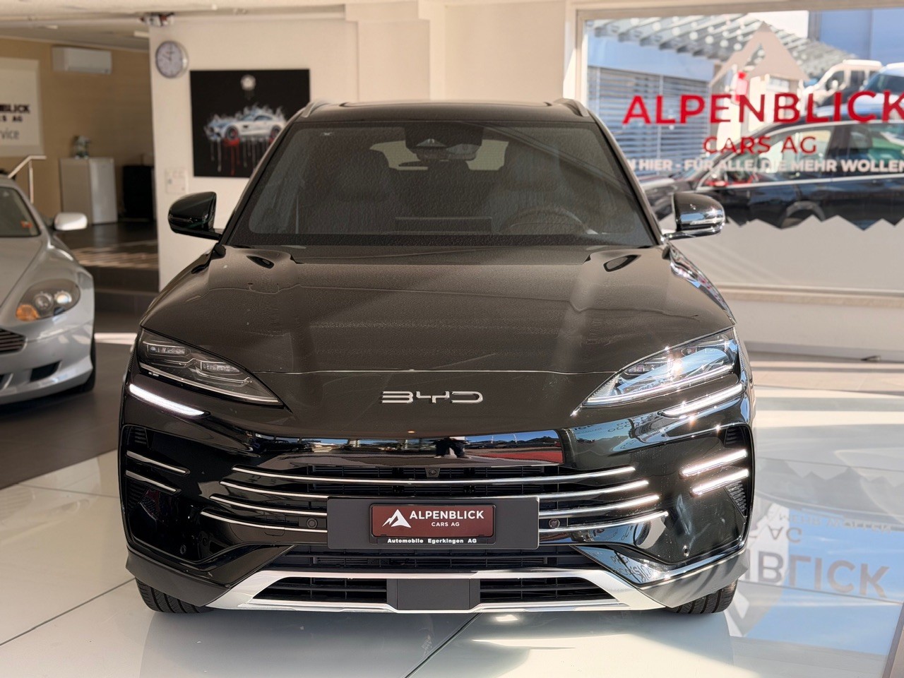 BYD Seal U DM-i Design AWD - 3