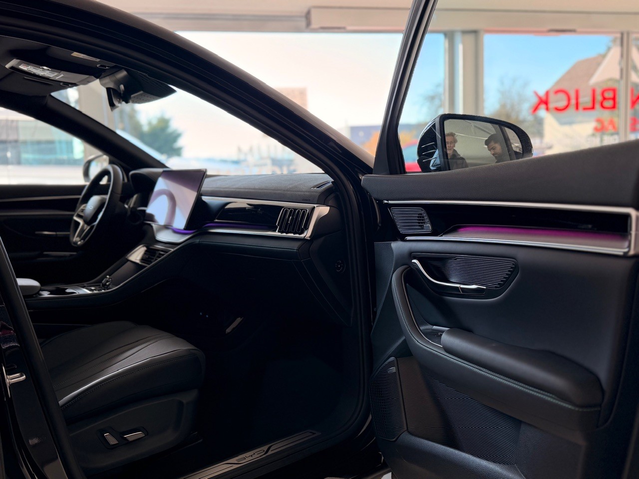 BYD Seal U DM-i Design AWD - 20