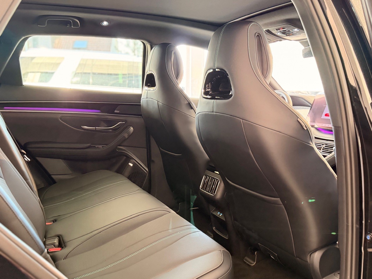 BYD Seal U DM-i Design AWD - 19