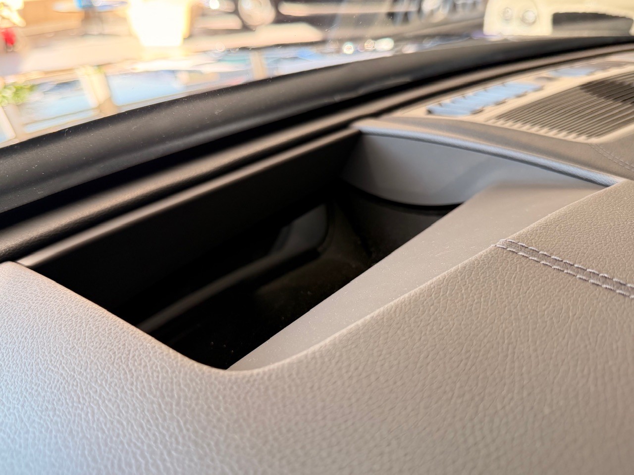 BYD Seal U DM-i Design AWD - 13