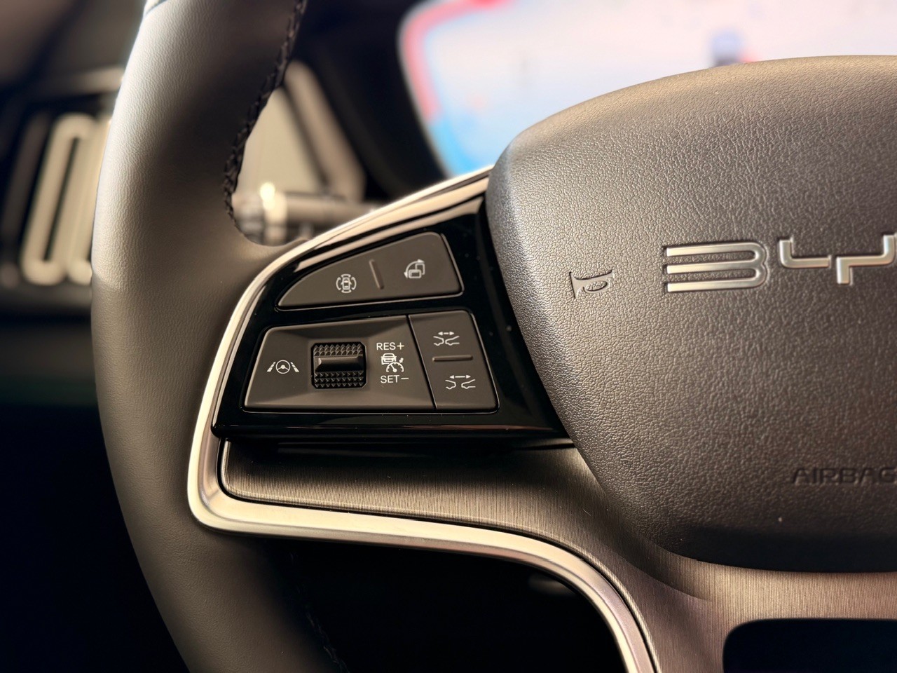 BYD Seal U DM-i Design AWD - 28