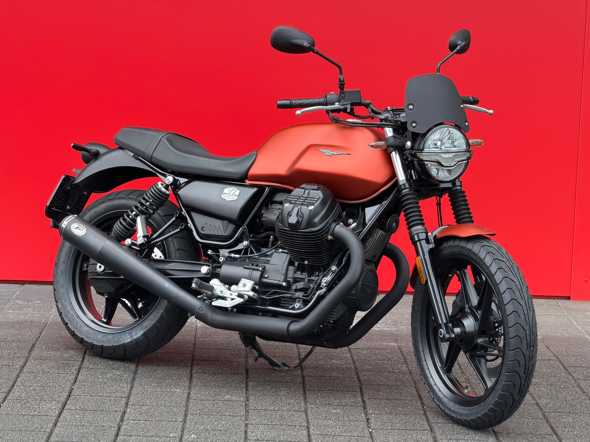 MOTO GUZZI V7 IV 850 Stone - 2