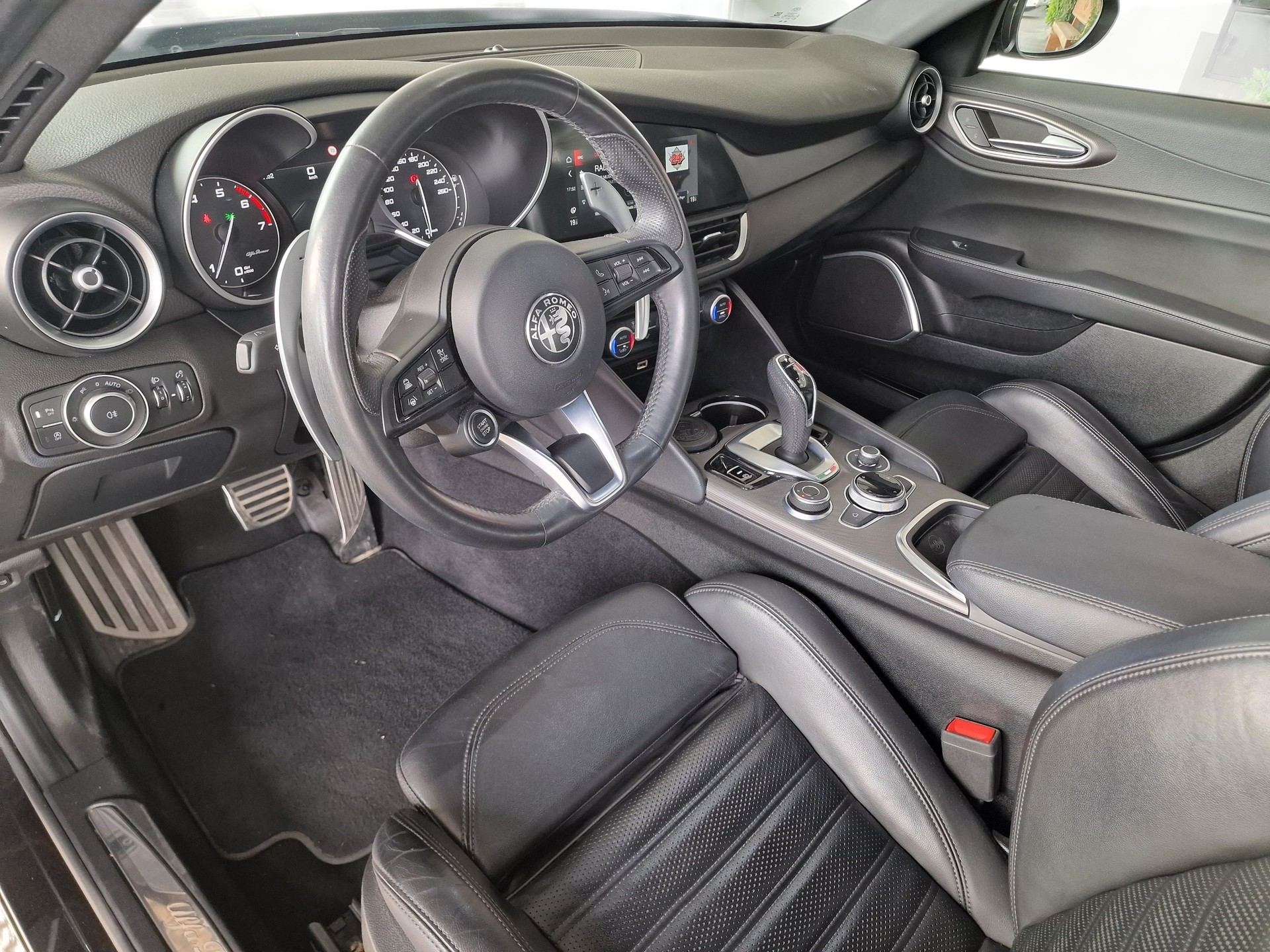 ALFA ROMEO Giulia 2.0 Veloce Q4 Automatic8x Alu 24Mt Gara - 9