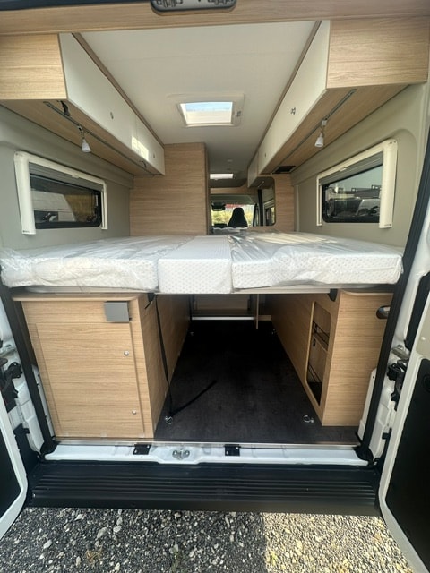 ROADCAR R640 GSR2 AT8 - 10