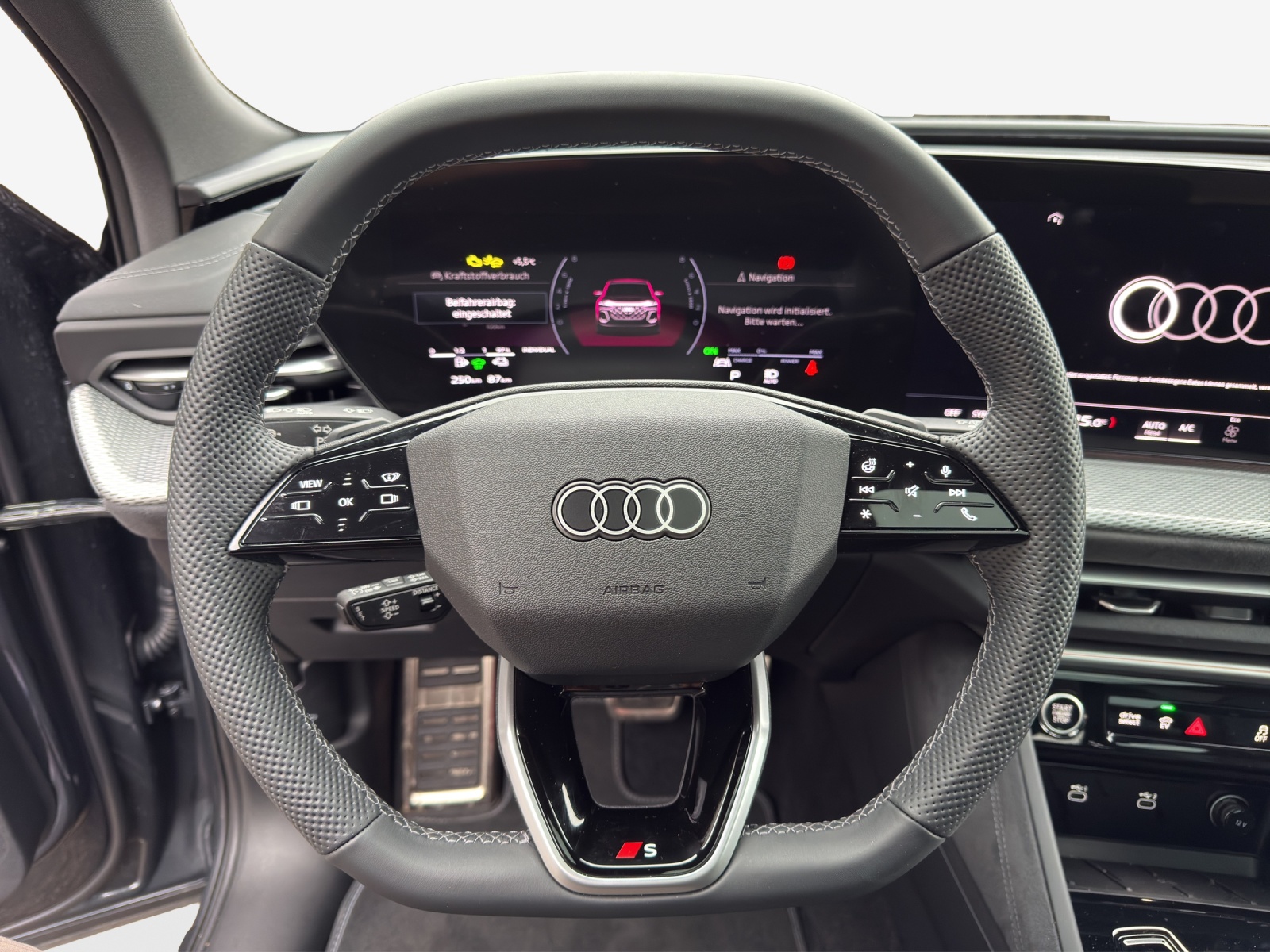 AUDI Q5 e-hybrid quattro 270 kW S-tronic - 10