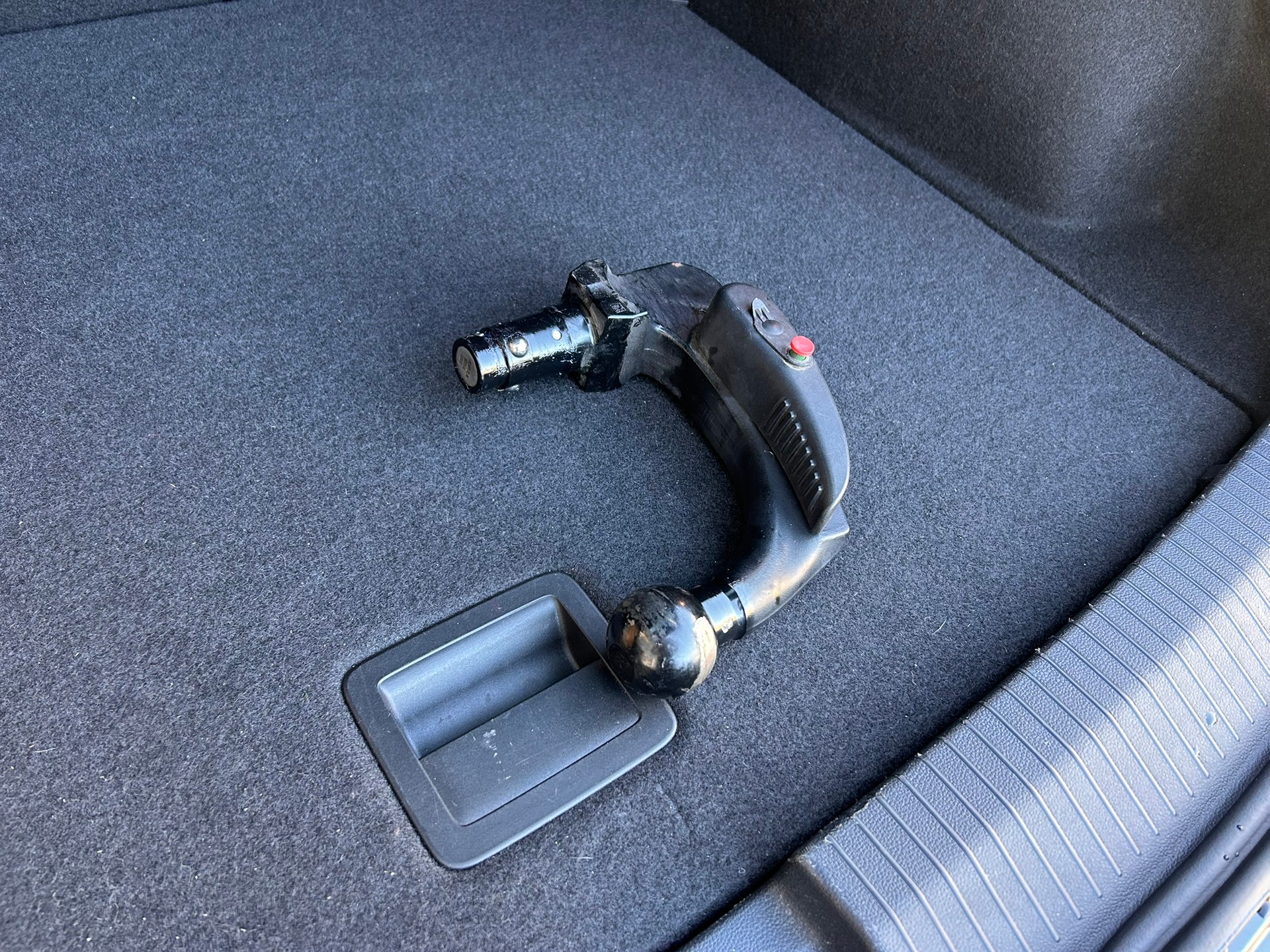 VW T-Roc 2.0 TSI R-Line DSG 4Motion - 9