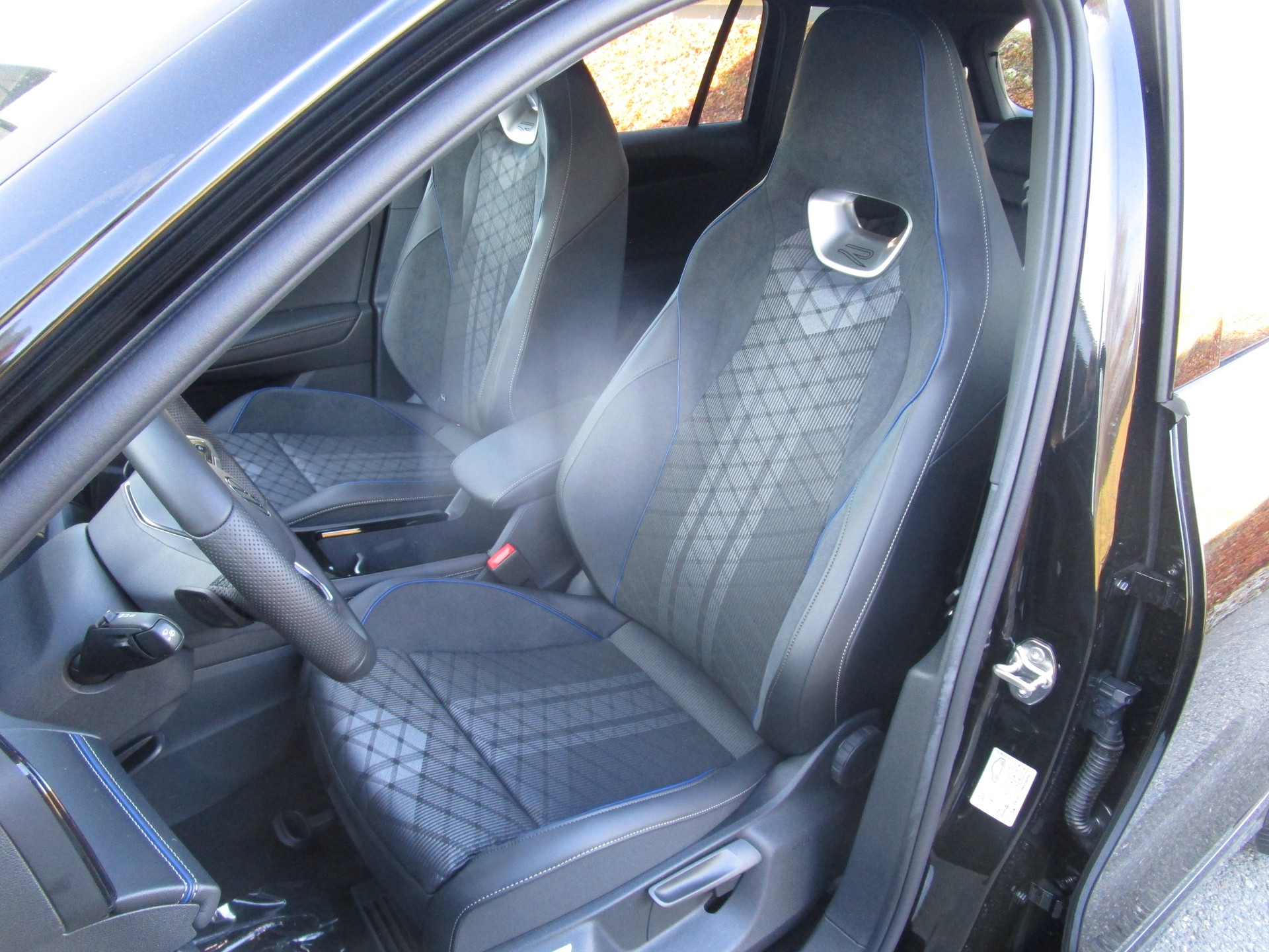 VW Tiguan 1.5 TSI evo2 mHEV R-Line DSG - 12