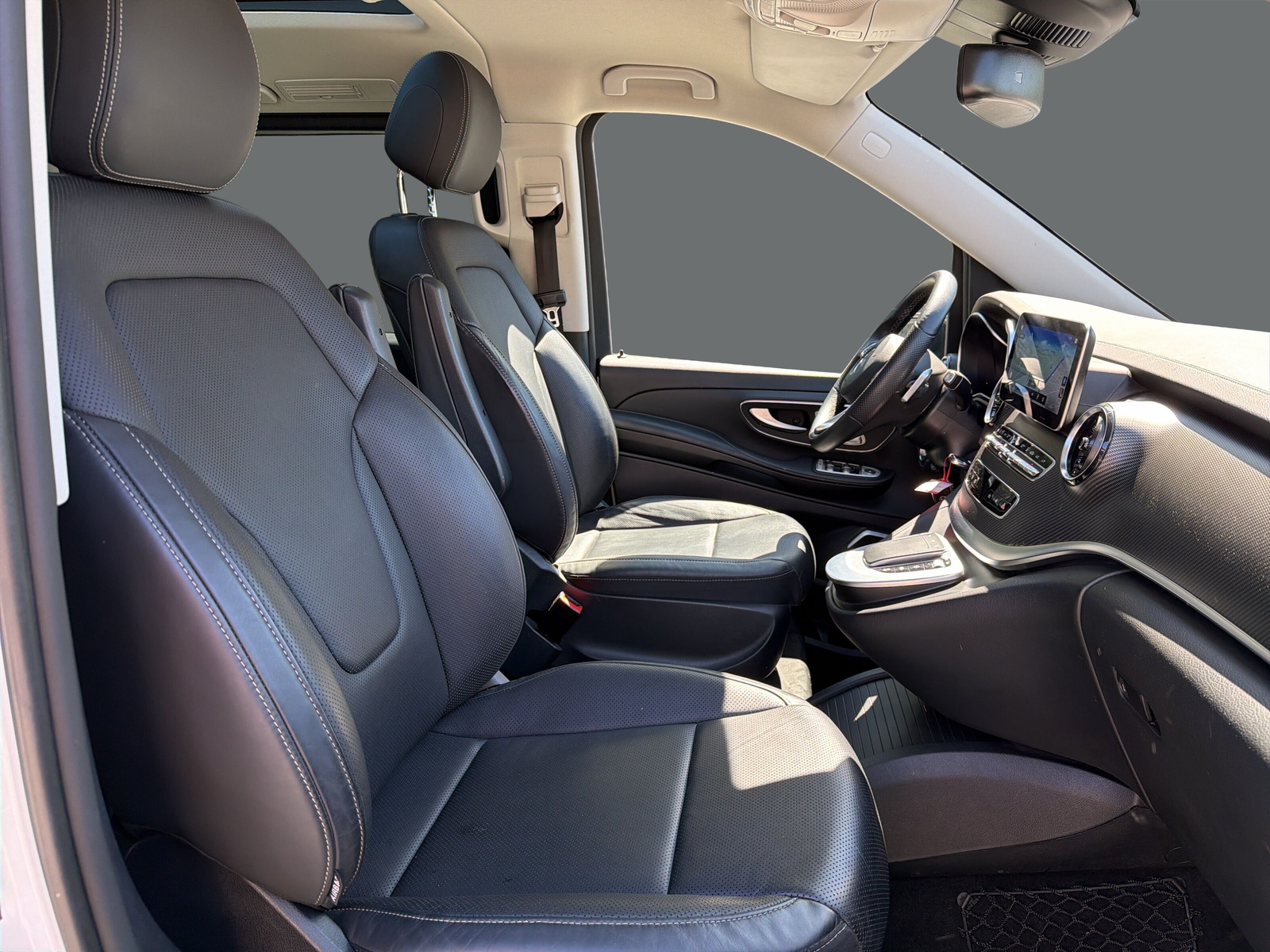 MERCEDES-BENZ V 300 d SwissEdition L 4M - 18